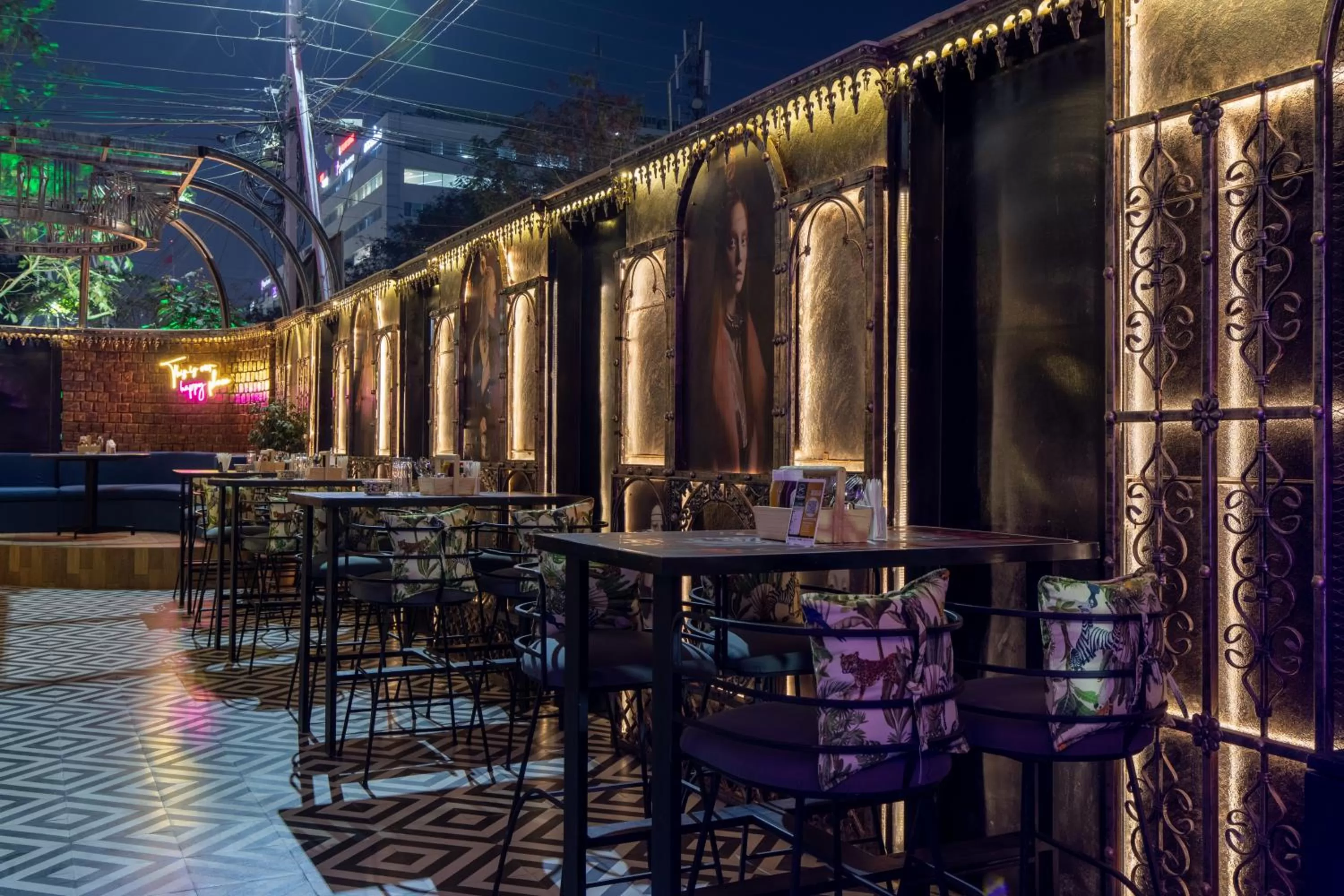 Restaurant/places to eat in The Grand Shaurya