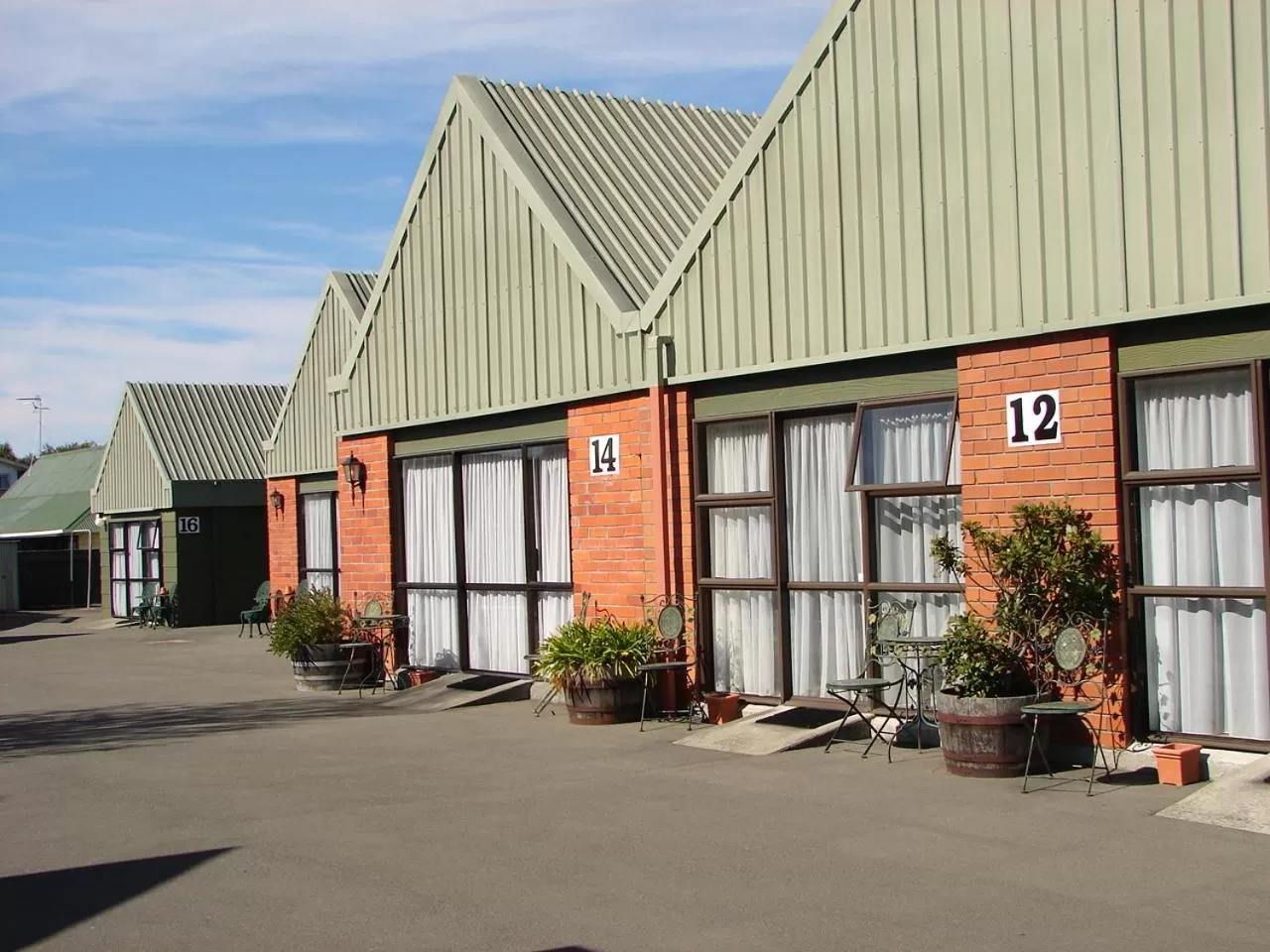 Property building in 193 Aorangi Manor Motel