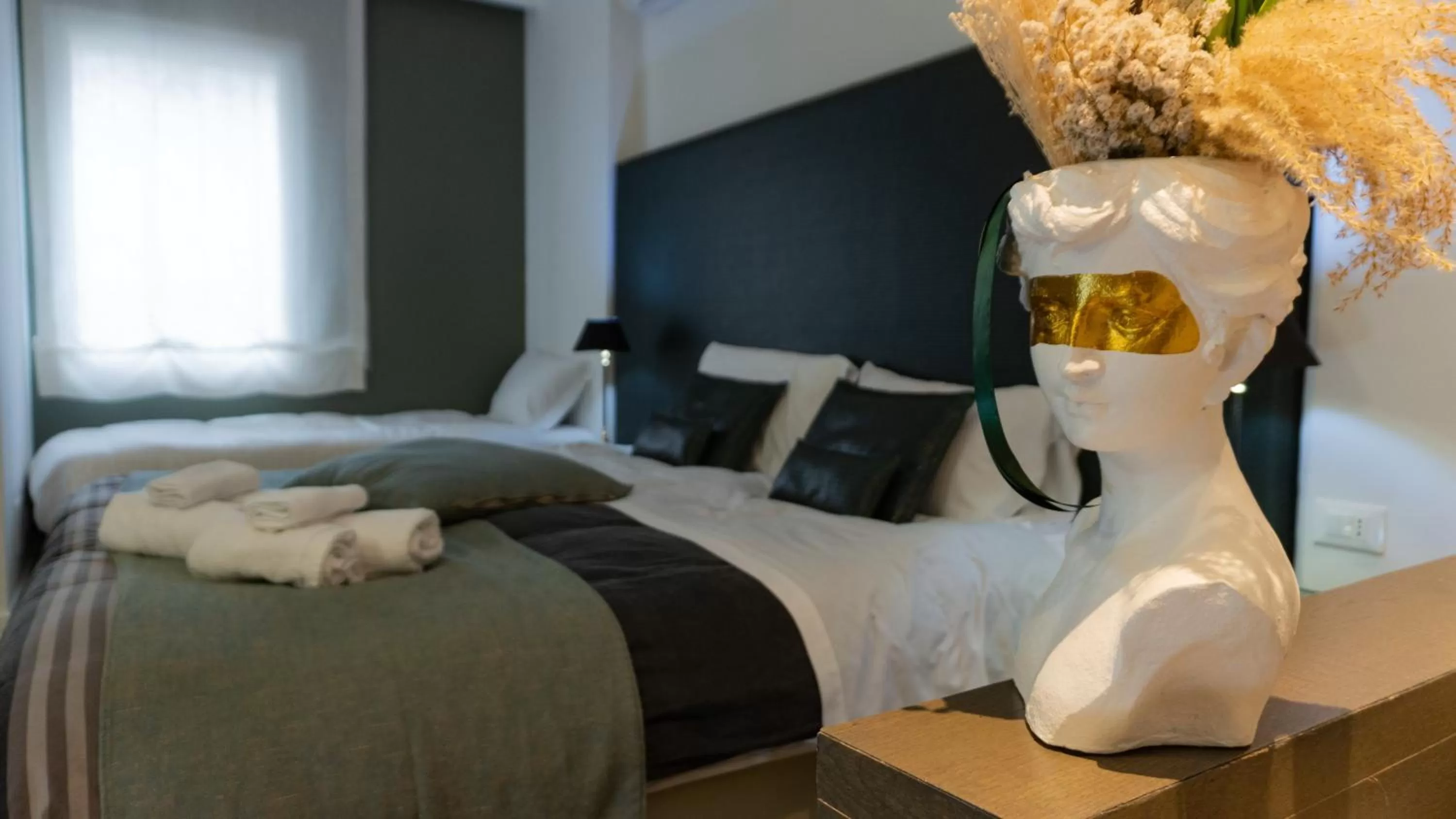 Bed in XENIA LUXURY ROOMS