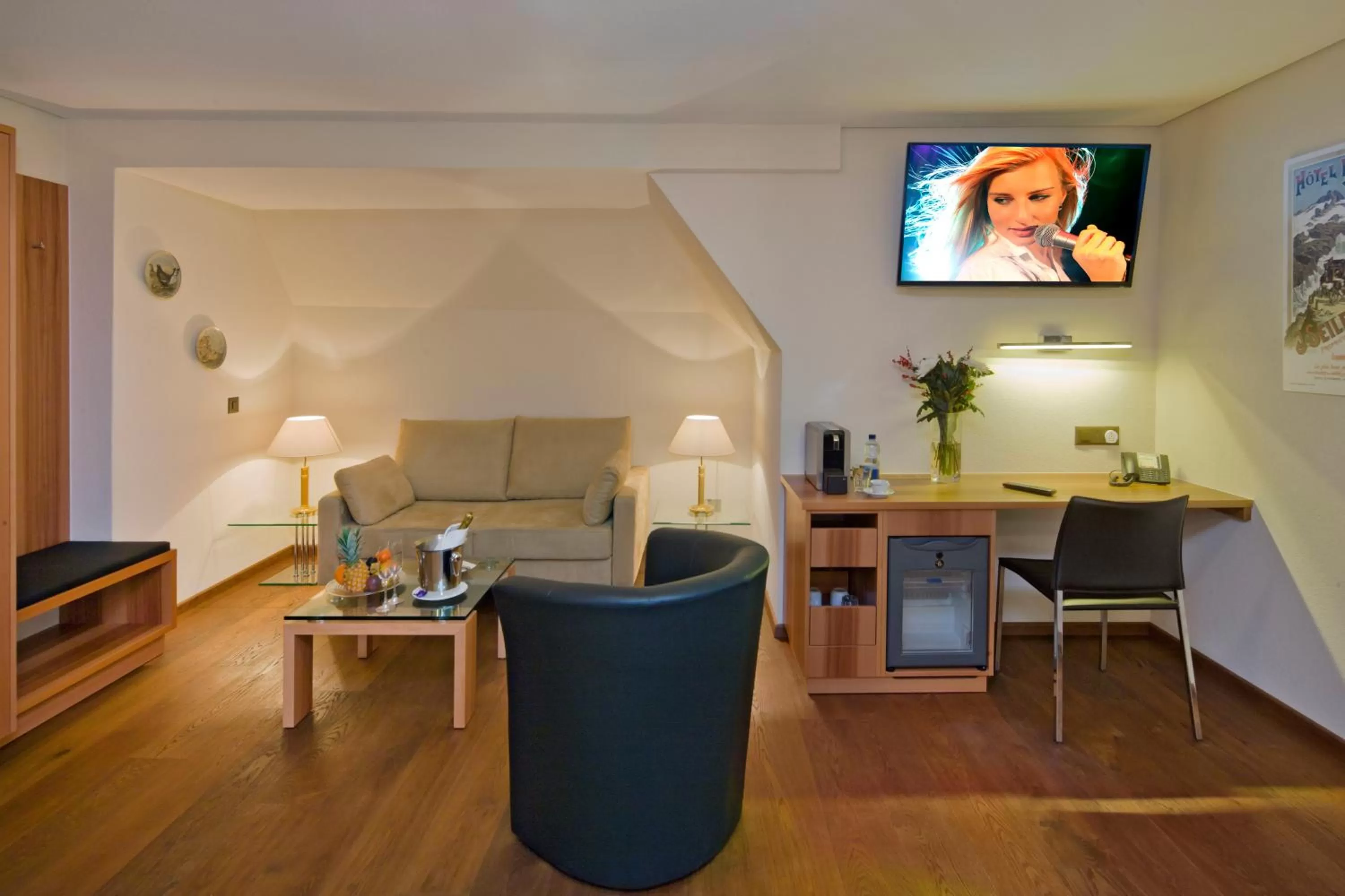 Seating area in Hotel Ambassador