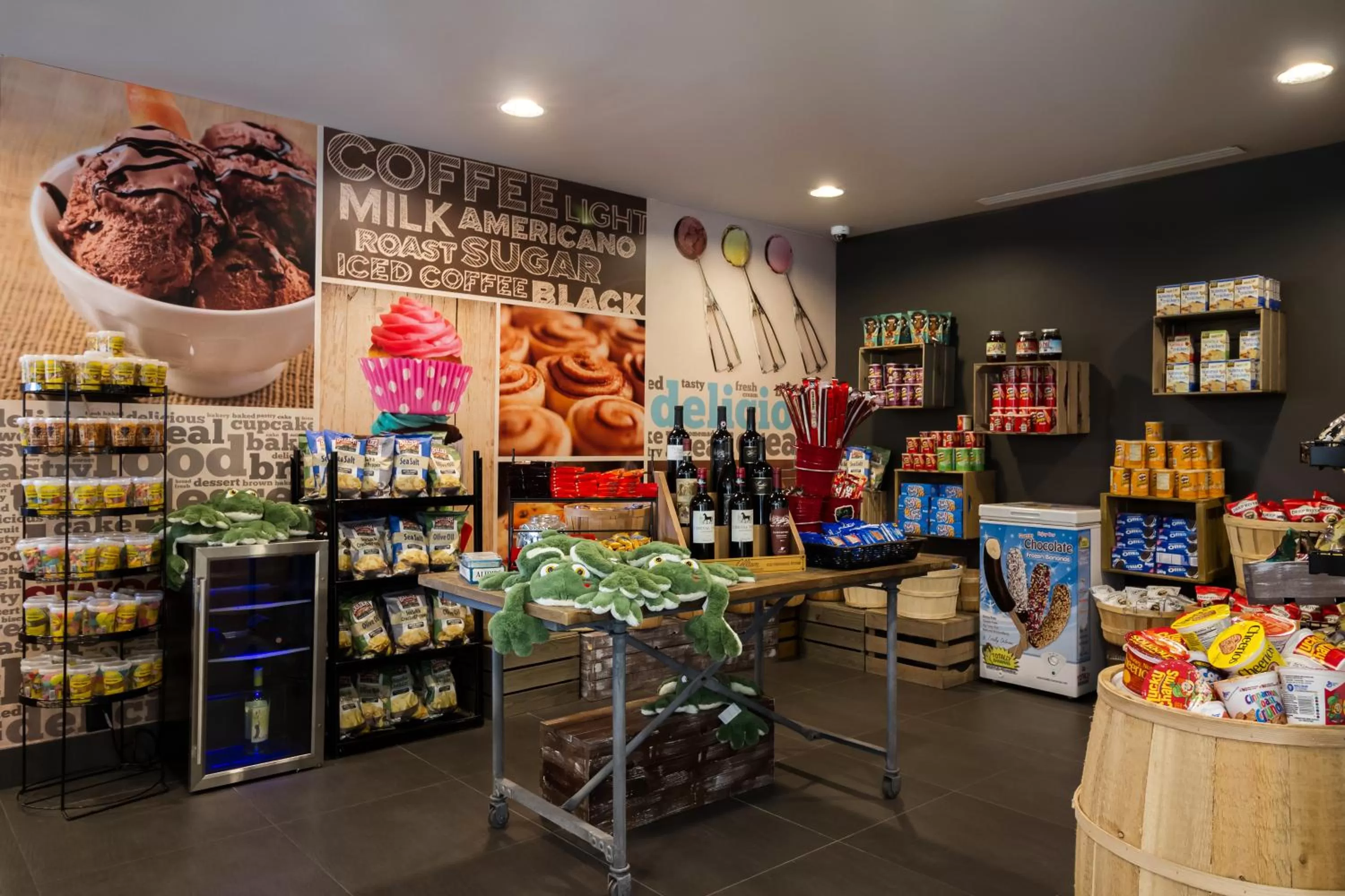 Restaurant/places to eat, Supermarket/Shops in B Resort and Spa Located in Disney Springs Resort Area