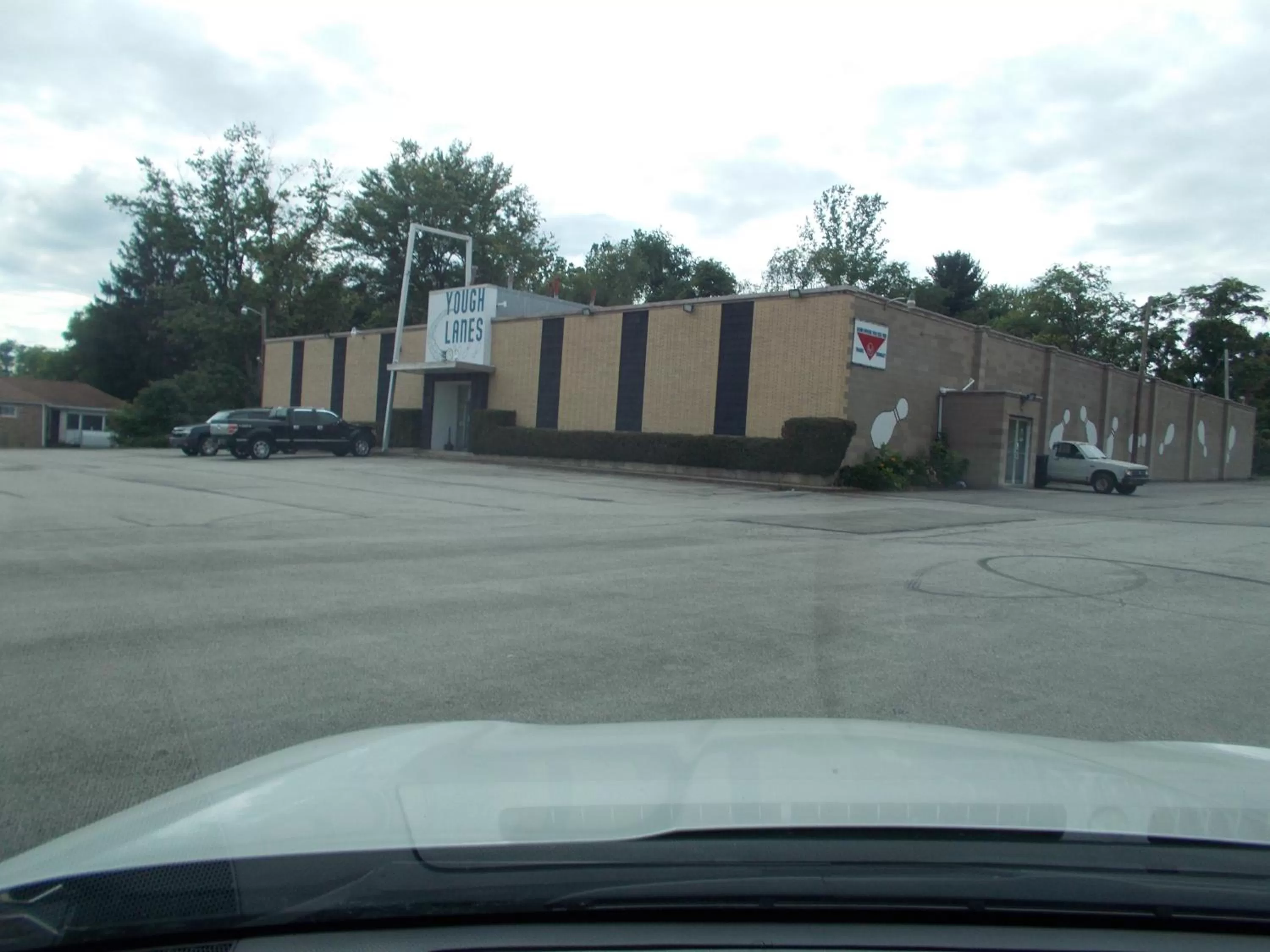 Sports, Property Building in Melody Motor Lodge