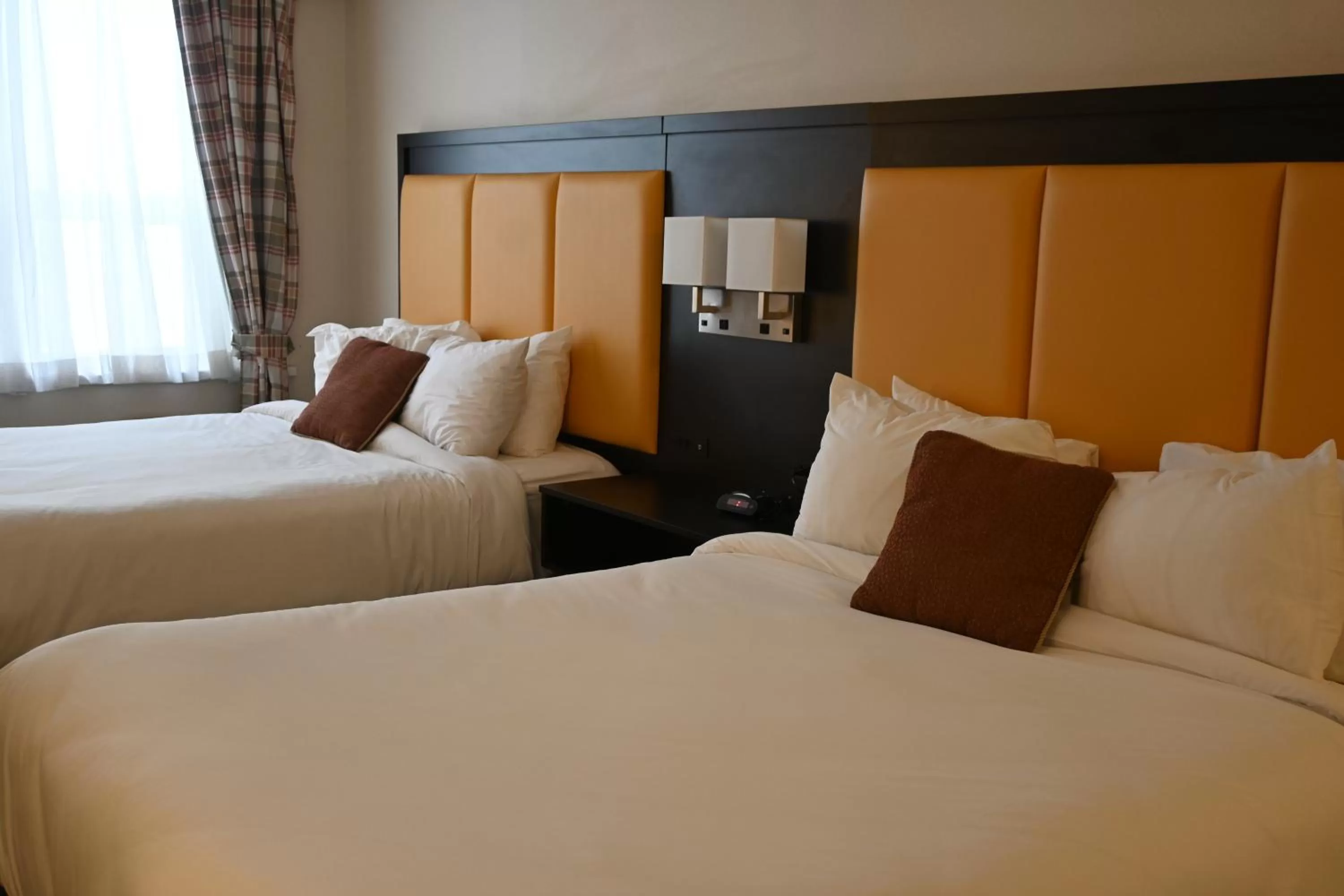 Bed in The Gananoque Inn