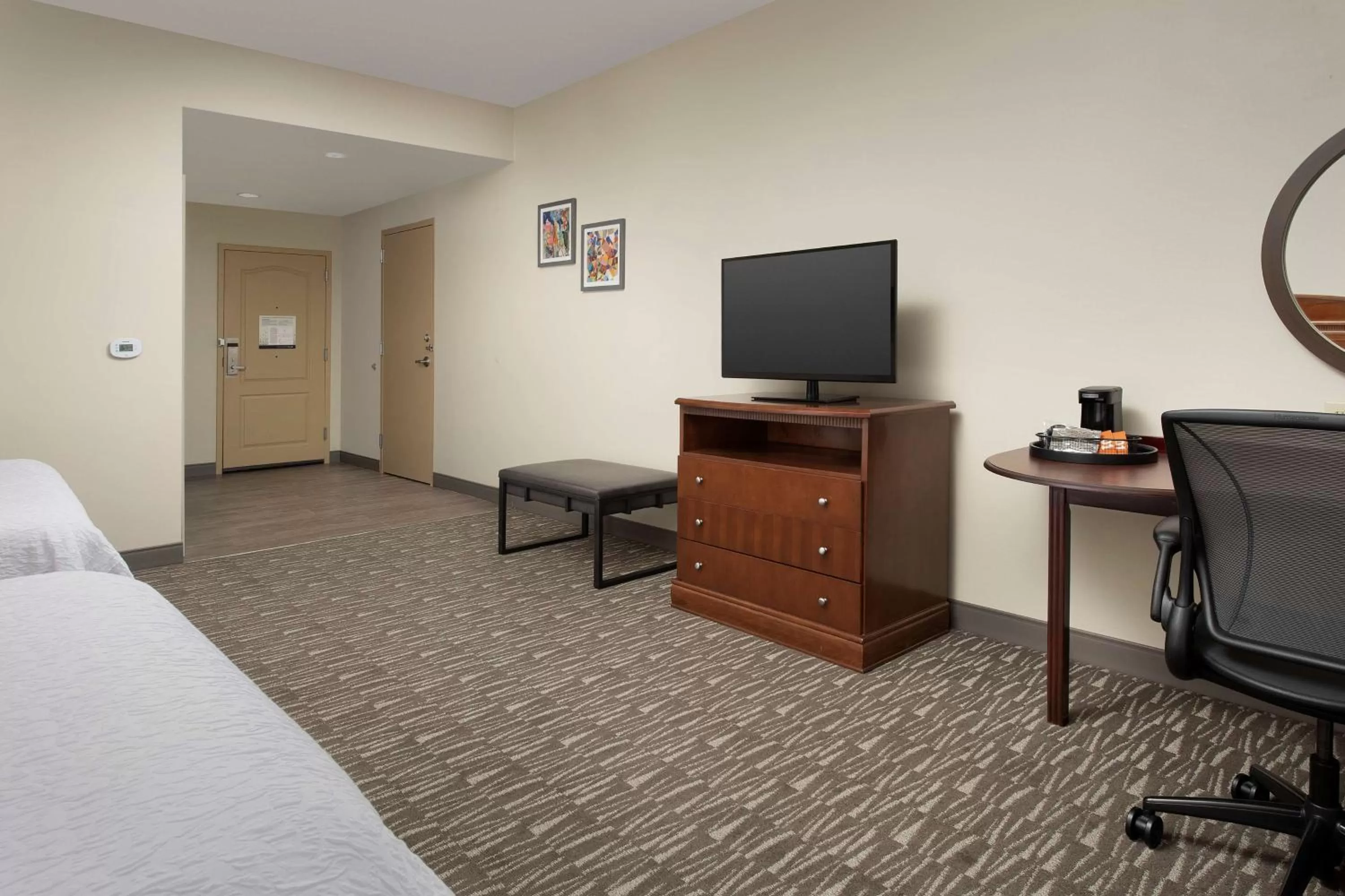 Bedroom, Bed in Hampton Inn & Suites Lakeland-South Polk Parkway