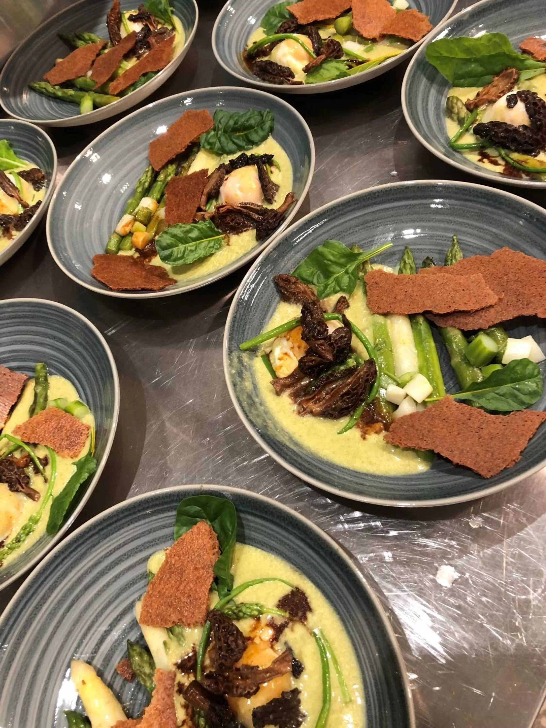 Food and drinks in Cit'Hotel L'Etape