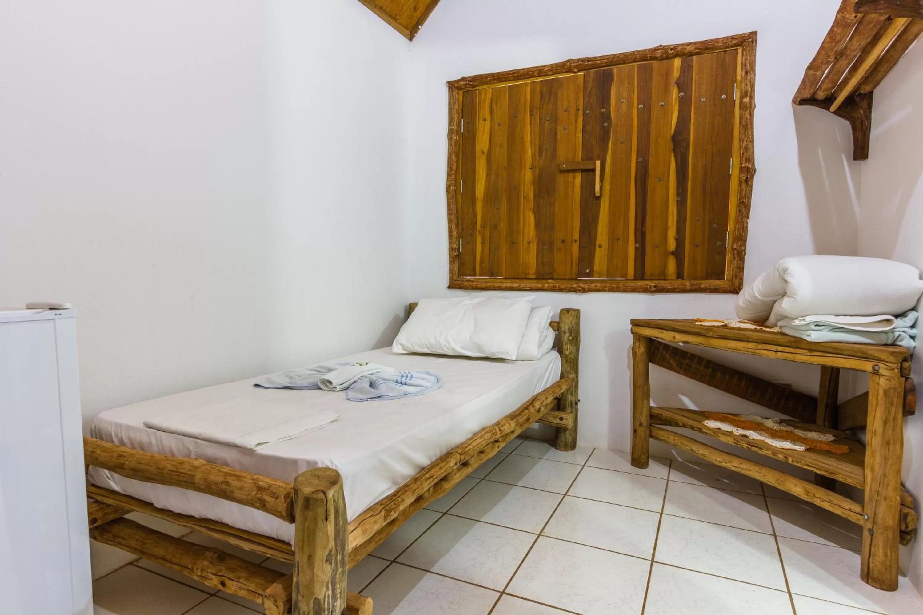 Photo of the whole room, Bed in Pousada Di Luna