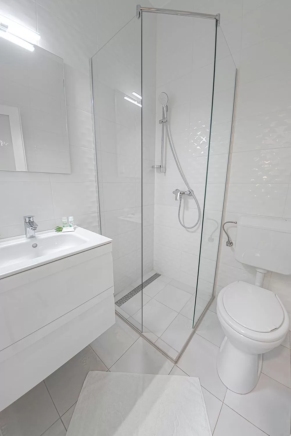 Bathroom in Casablanca Panzió