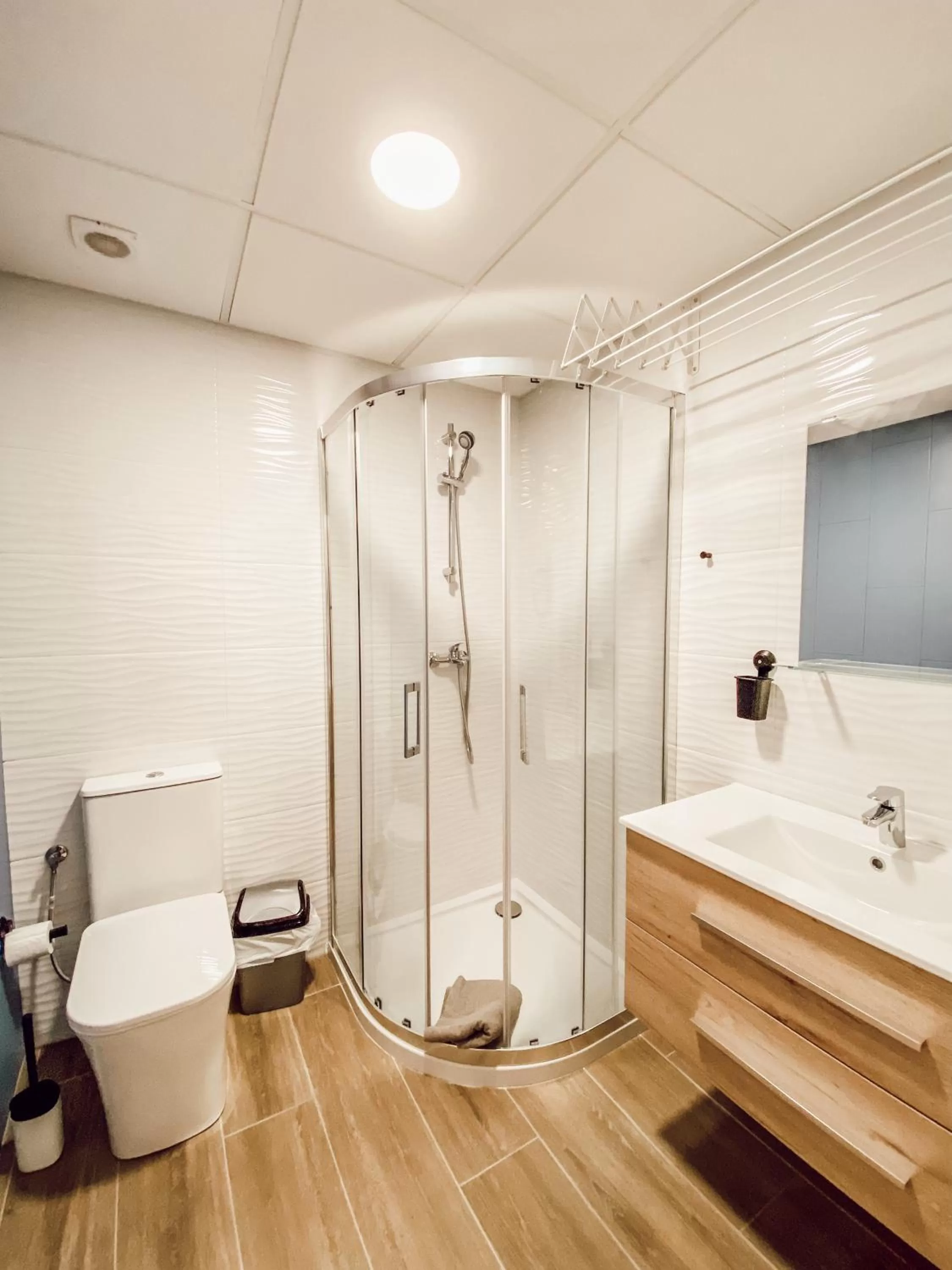 Bathroom in Hotel Apartamentos Pueblo Mar