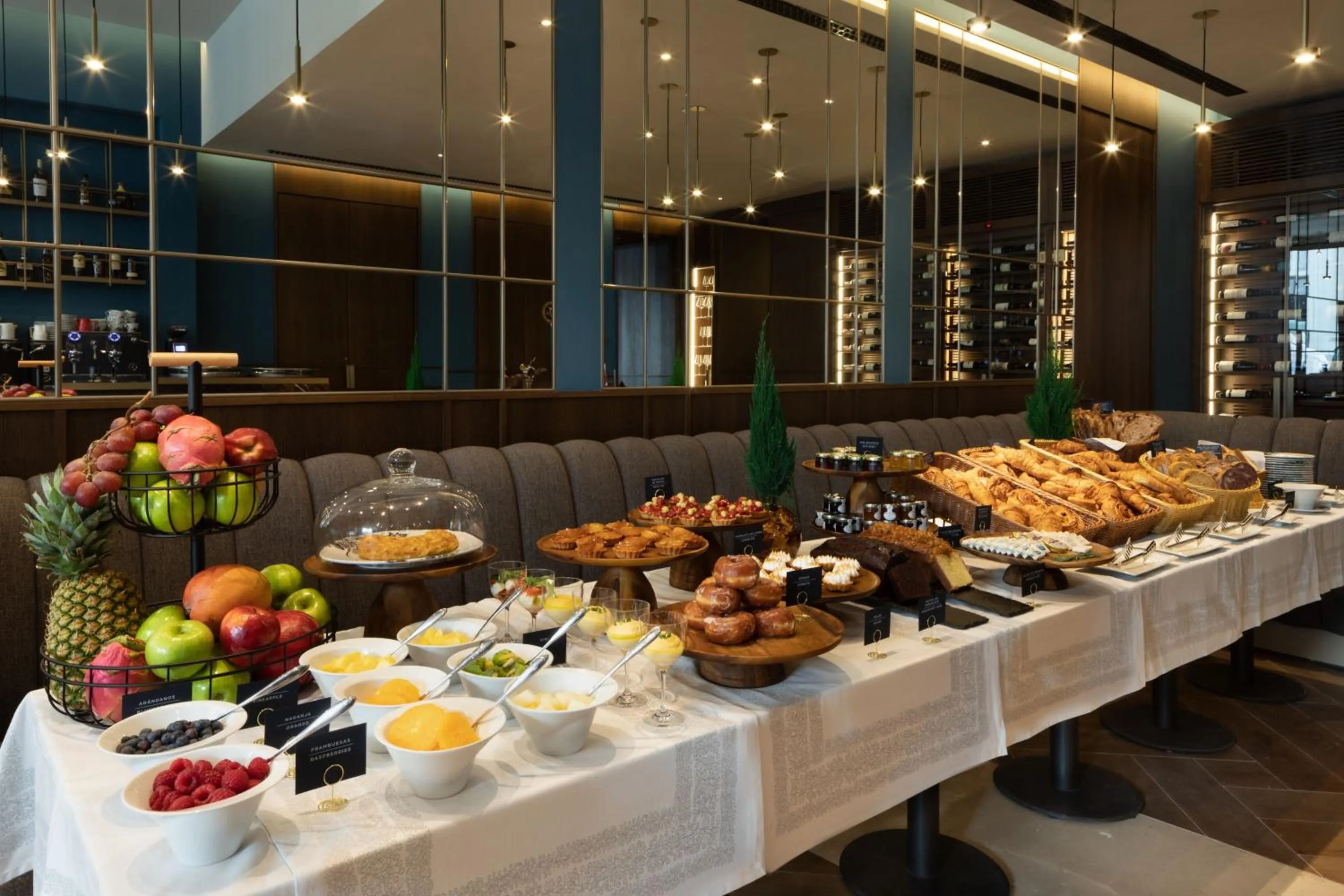 Breakfast in JW Marriott Hotel Madrid