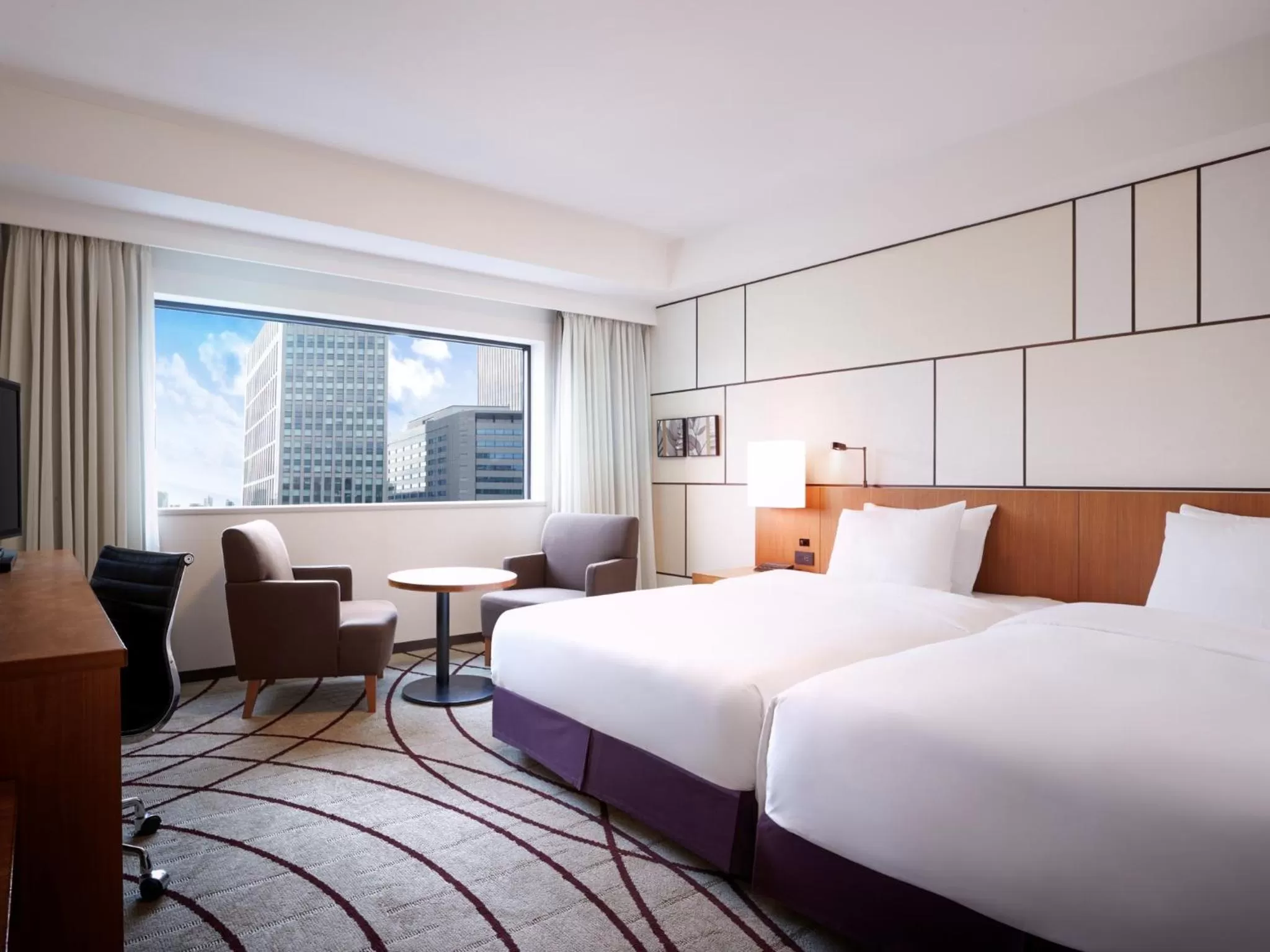 Photo of the whole room in ANA Crowne Plaza Osaka by IHG