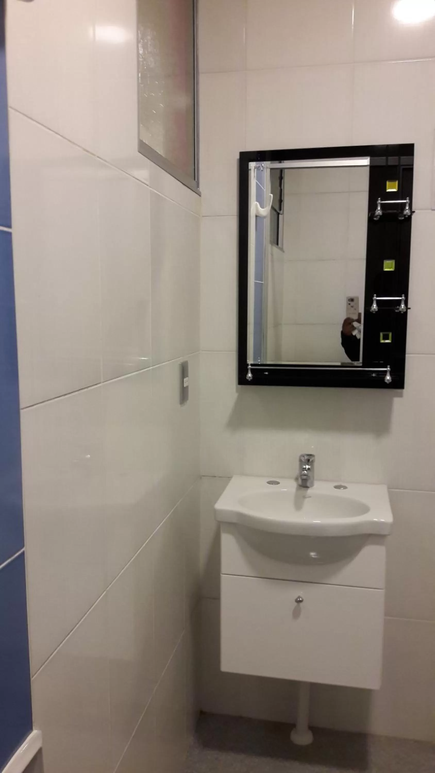 Bathroom in Apart Serma Hotel