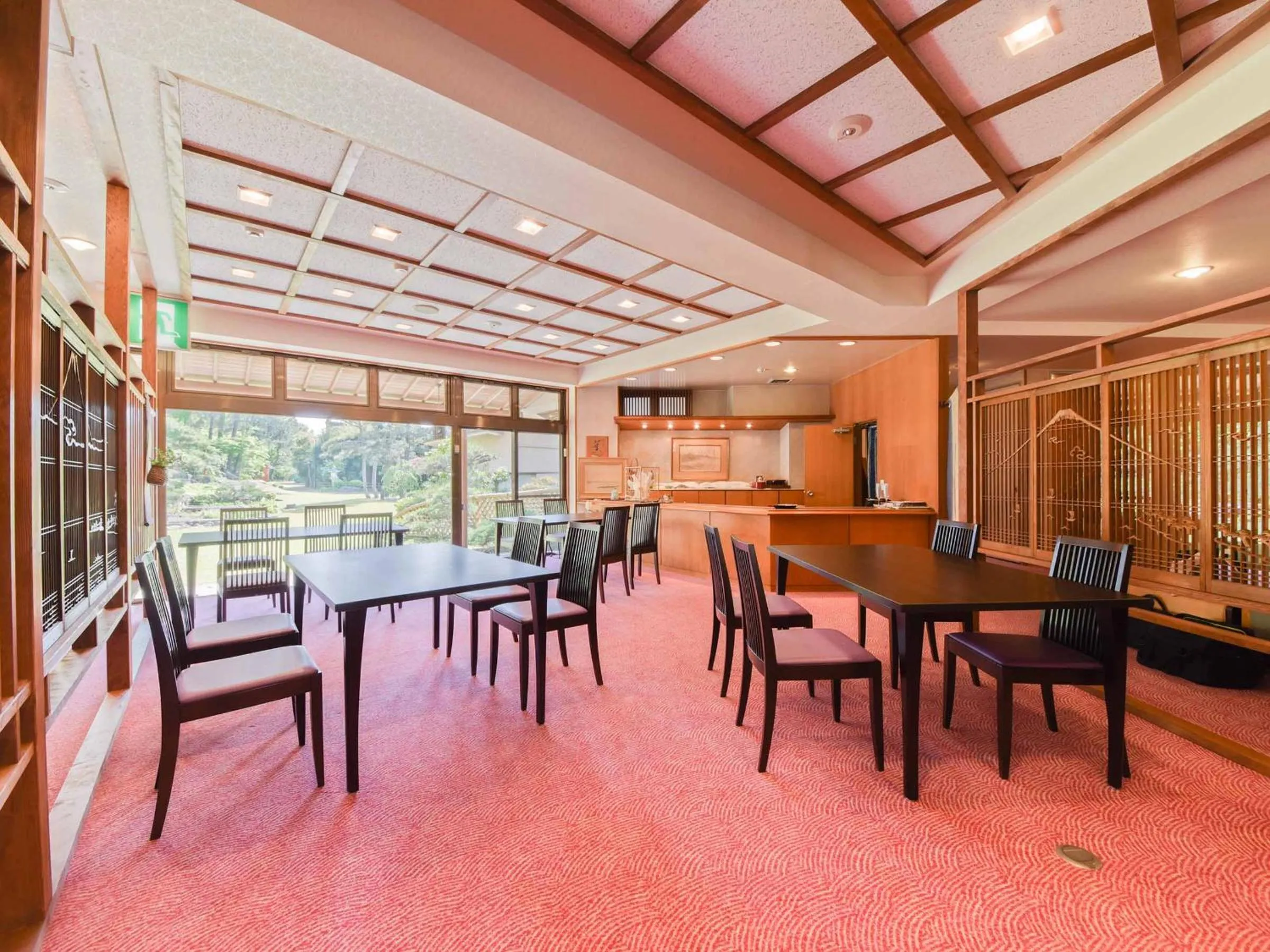 Area and facilities in Hotel Hagoromo