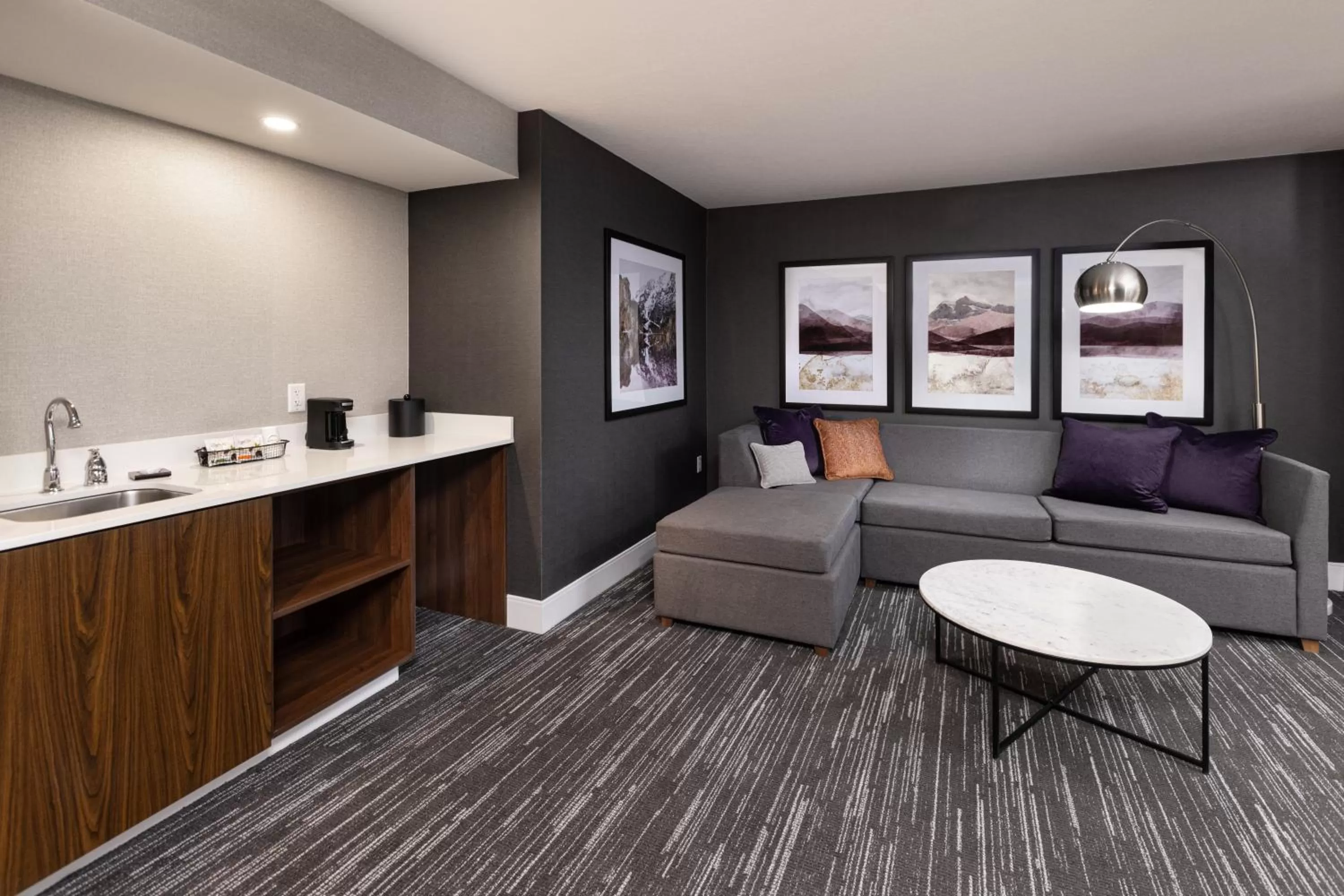 Seating area in J Resort