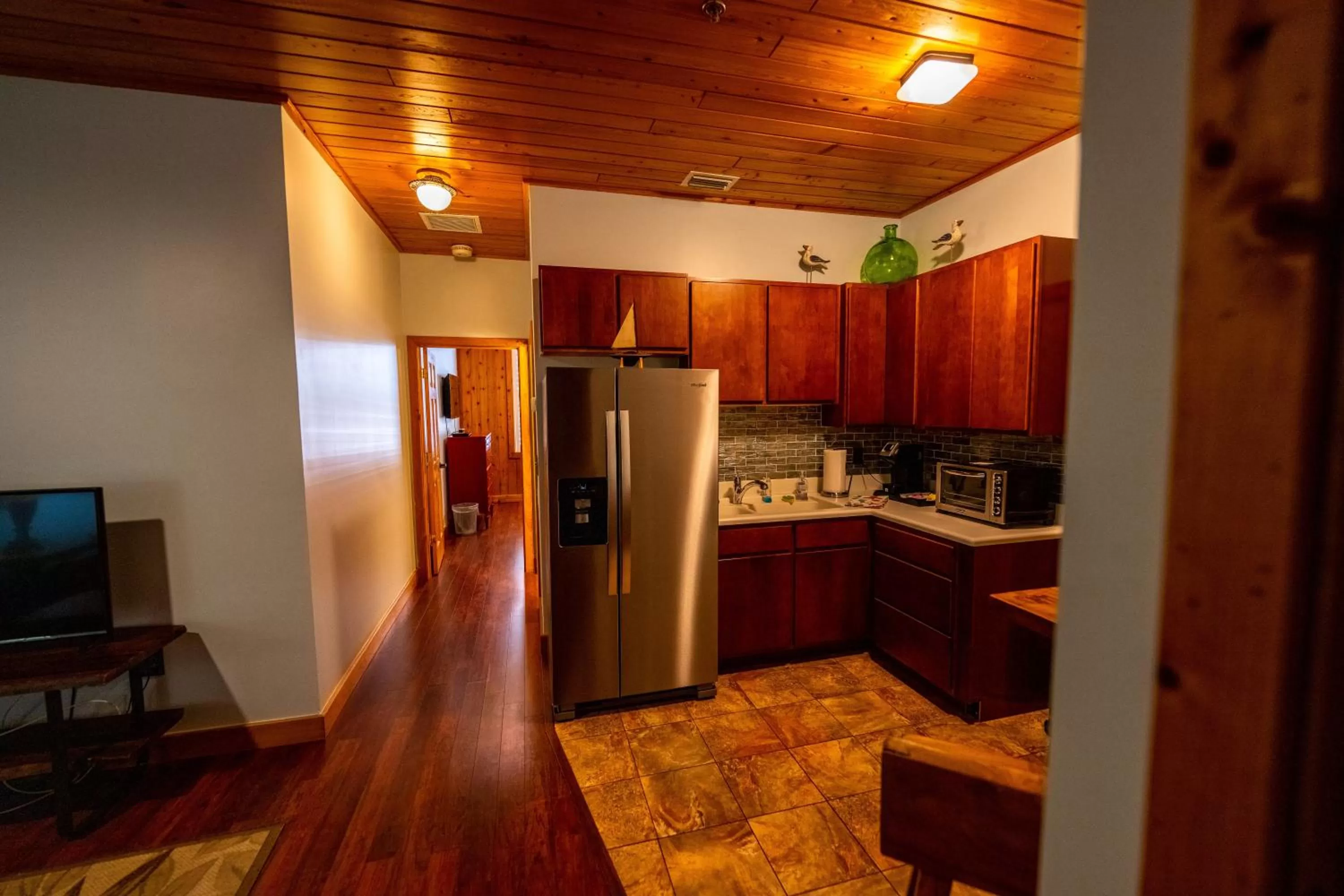 Kitchen or kitchenette, Kitchen/Kitchenette in Jensen Beach Inn