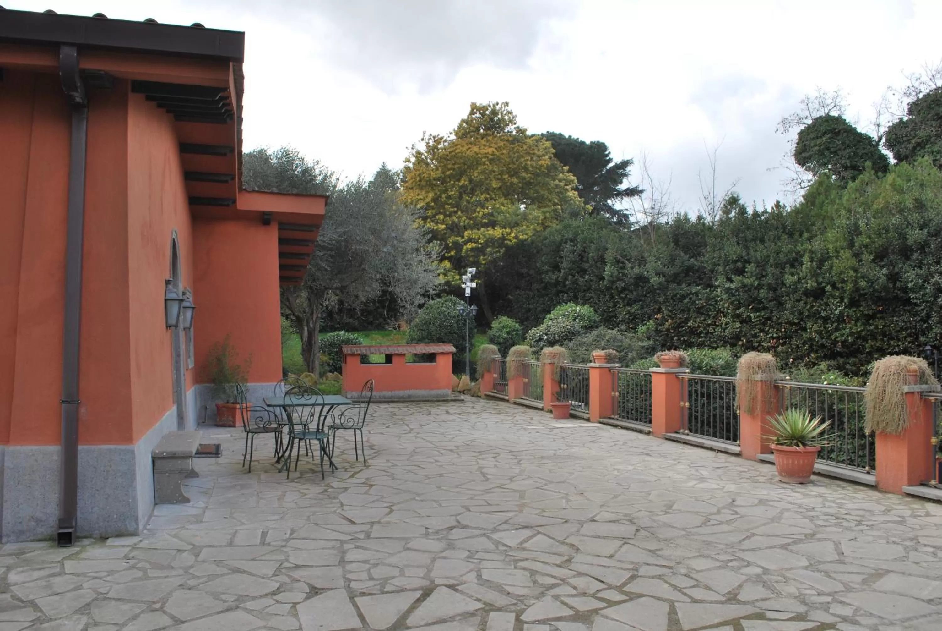 Property building in Residence Casale Mostacciano