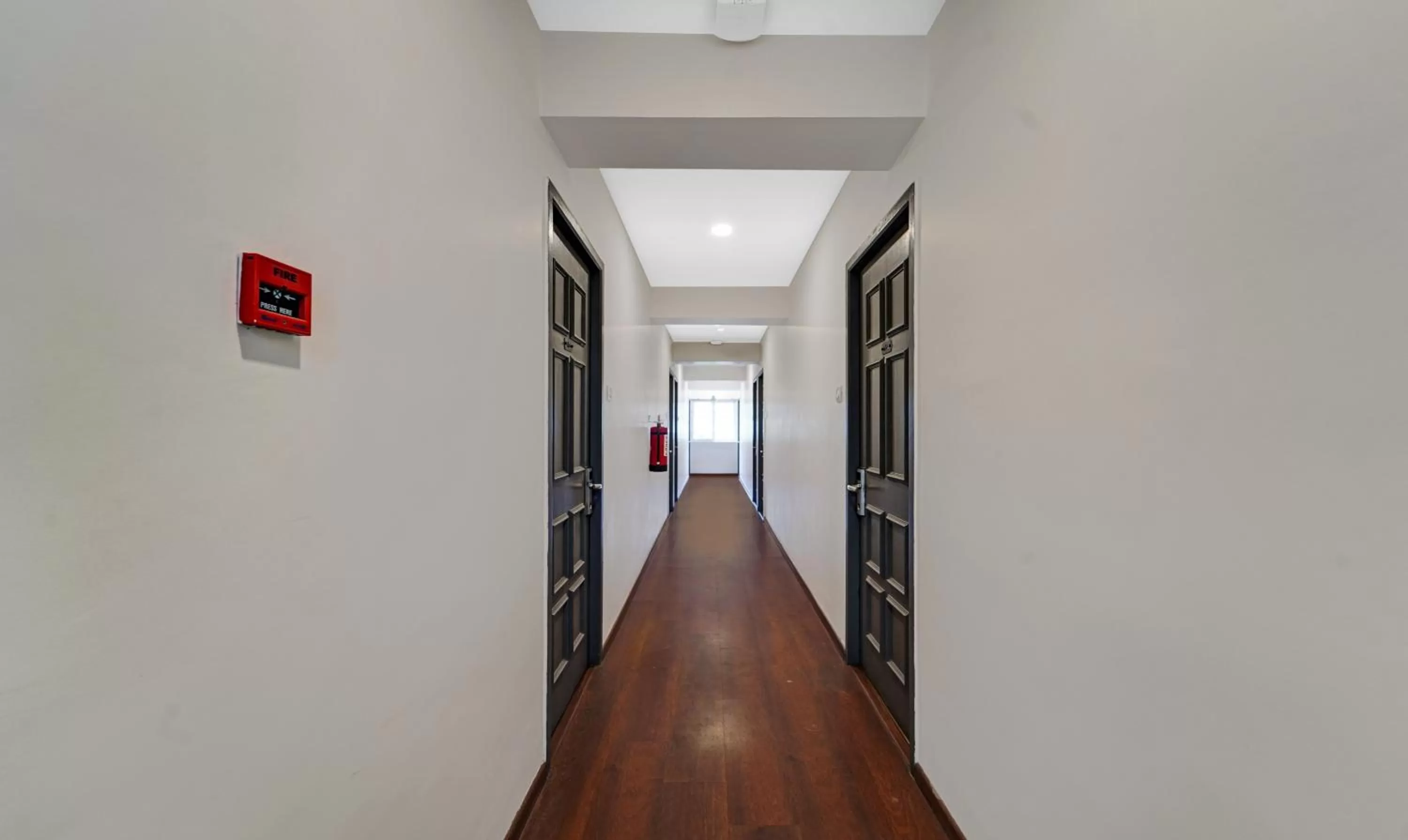 Property building in UPAR Hotels Thoraipakkam, OMR