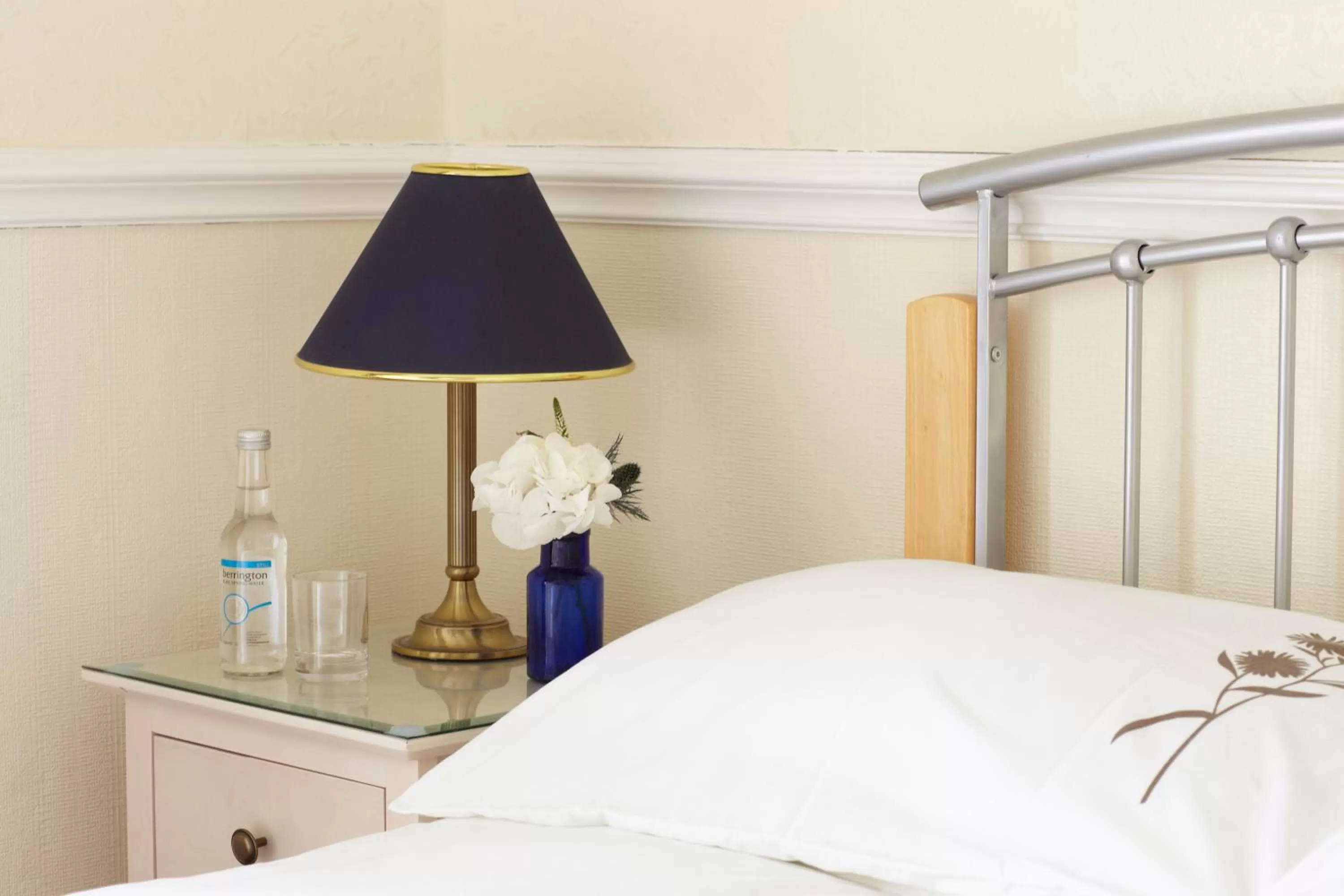 Decorative detail, Bed in The Clifton