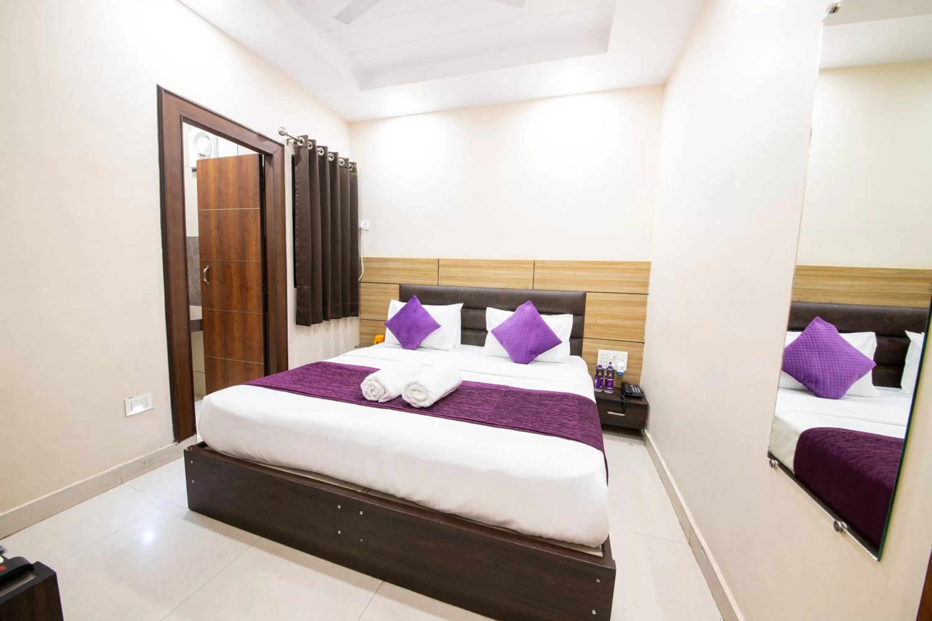 Bed in Perfectstayz Value Dwarkesh - Hotel Near Haridwar Railway station