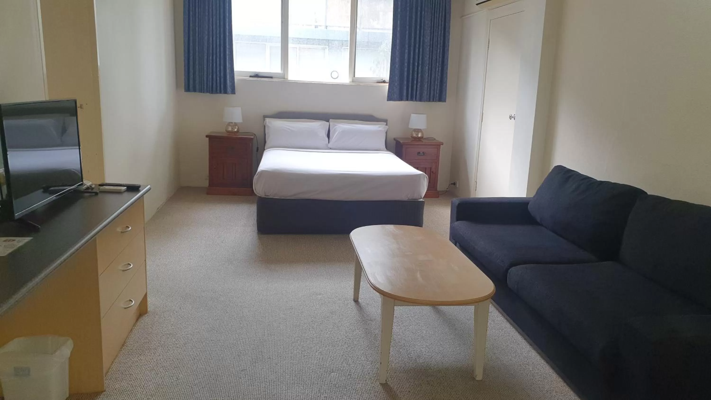 Photo of the whole room, Bed in Hotel Cavalier