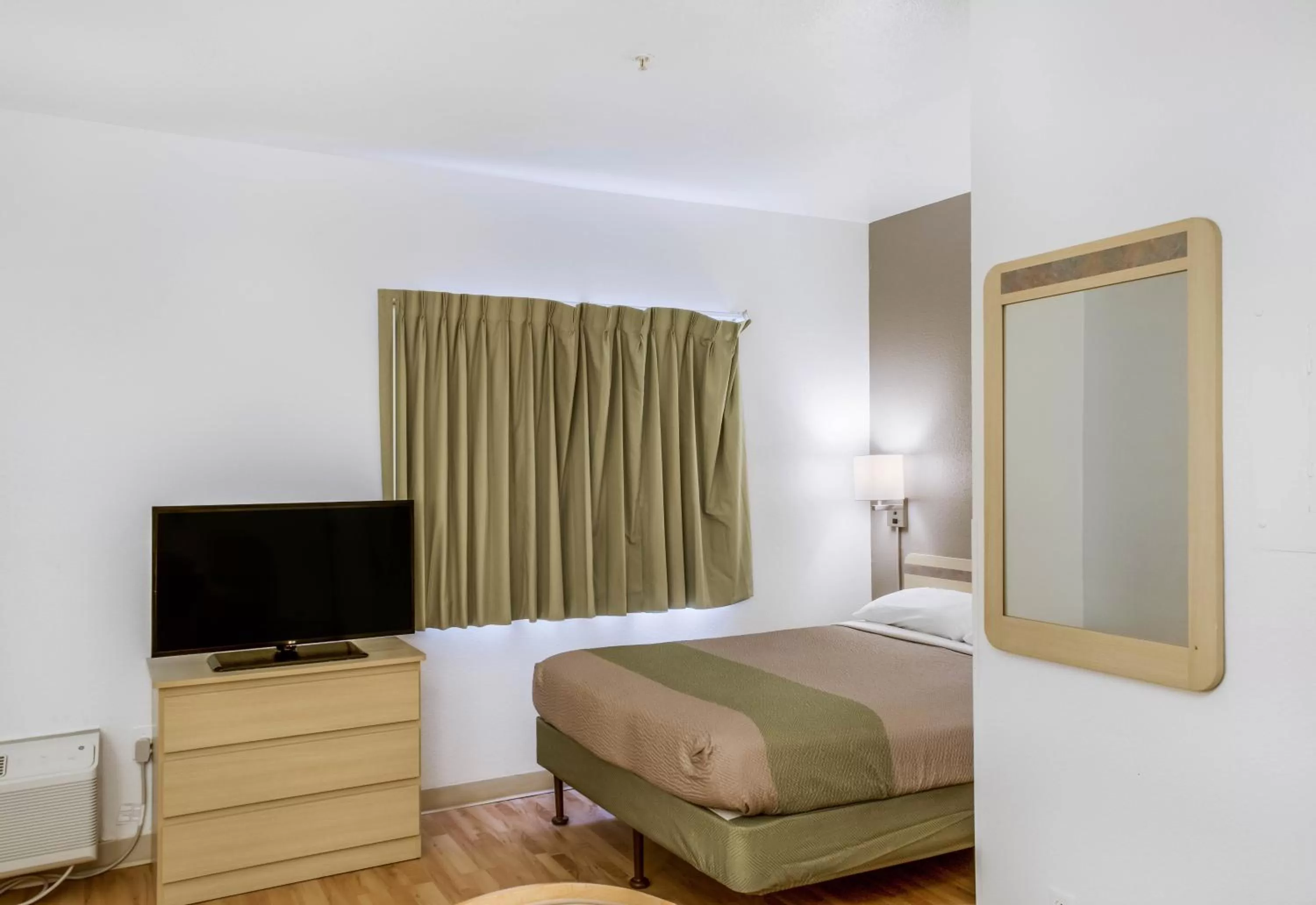 Property building in Motel 6 Fishers, In - Indianapolis