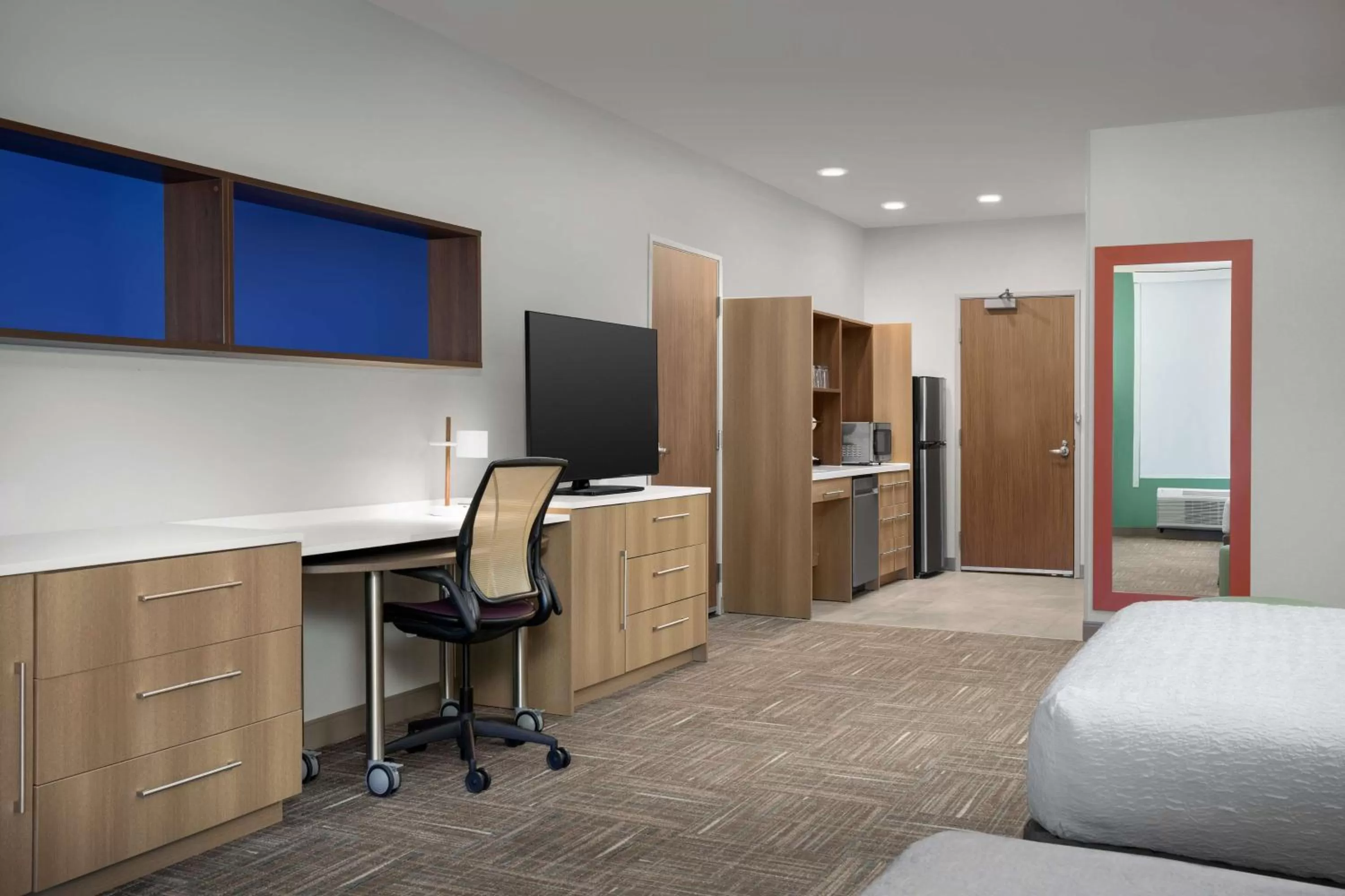 Bedroom in Home2 Suites By Hilton Cullman