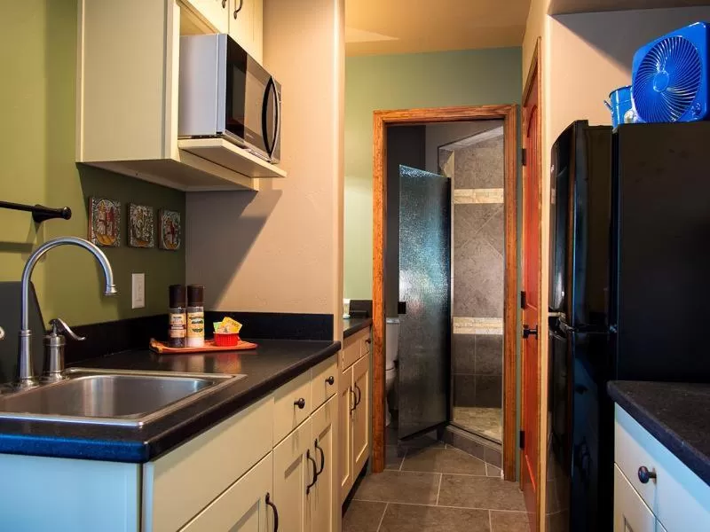 Kitchen or kitchenette, Kitchen/Kitchenette in Cozy Cactus Resort sorta-kinda