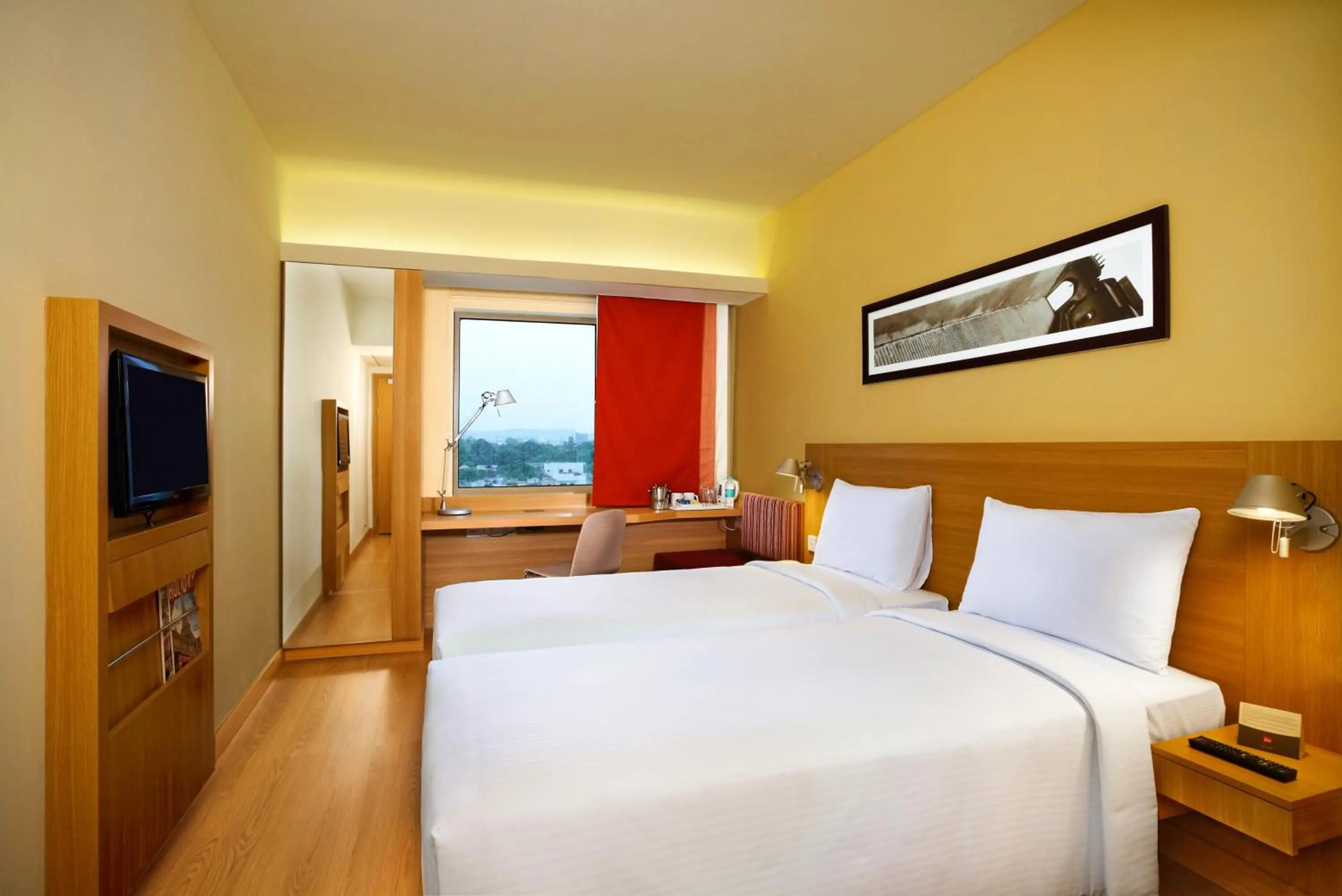 Bedroom, Bed in ibis Chennai City Centre - An Accor Brand