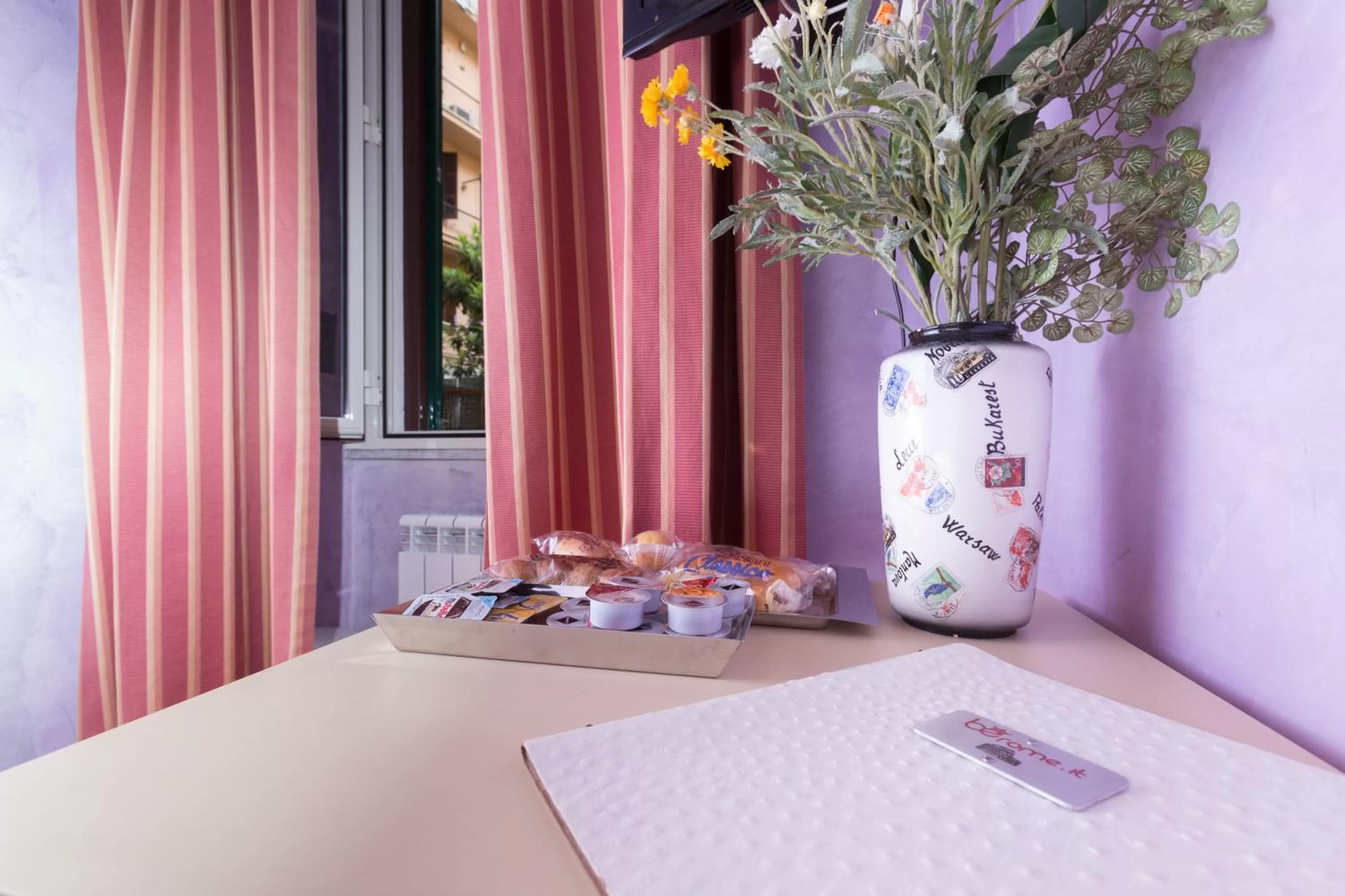 Decorative detail in DomusAmor Colosseo