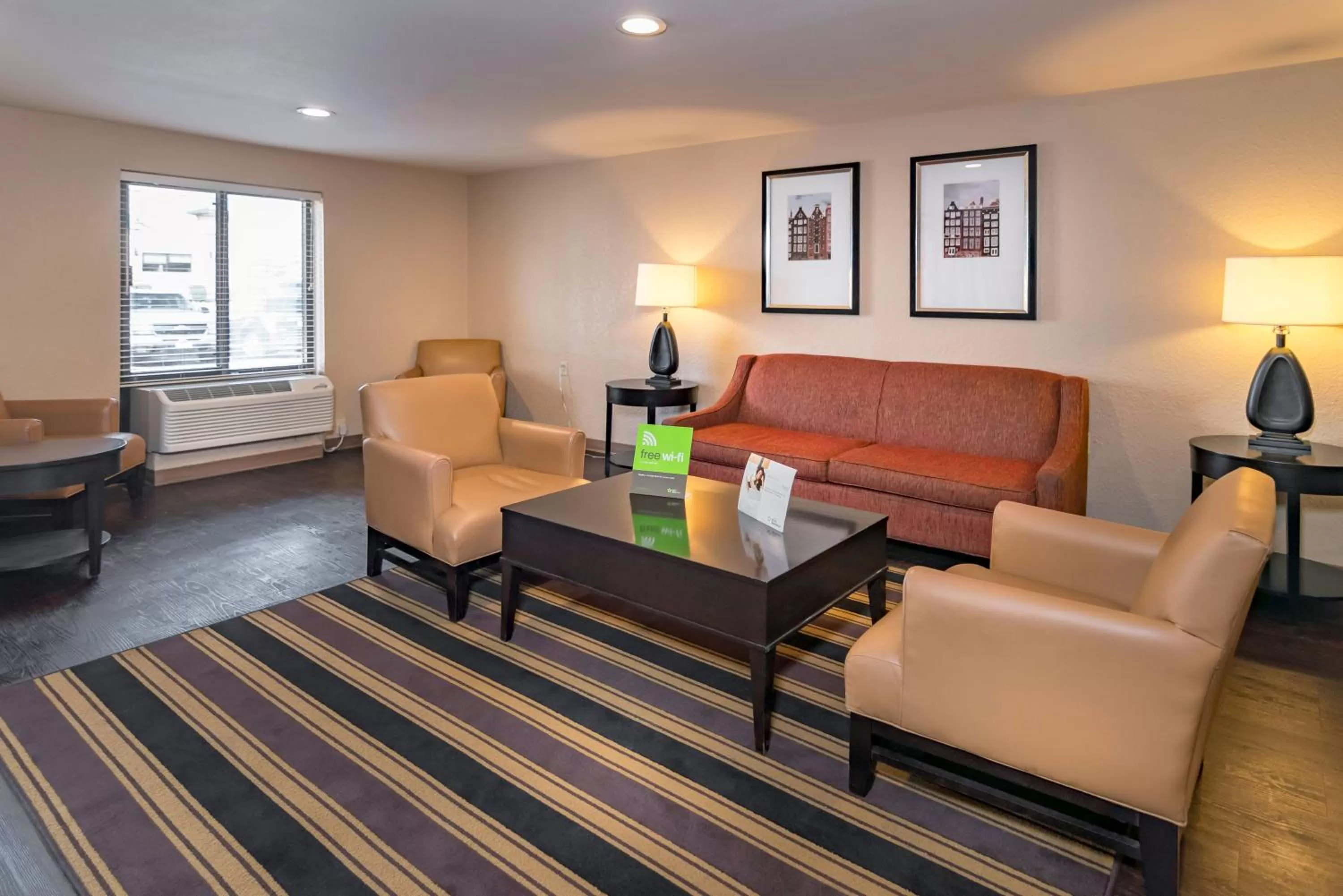 Lobby or reception in Extended Stay America Suites - Oklahoma City - Northwest