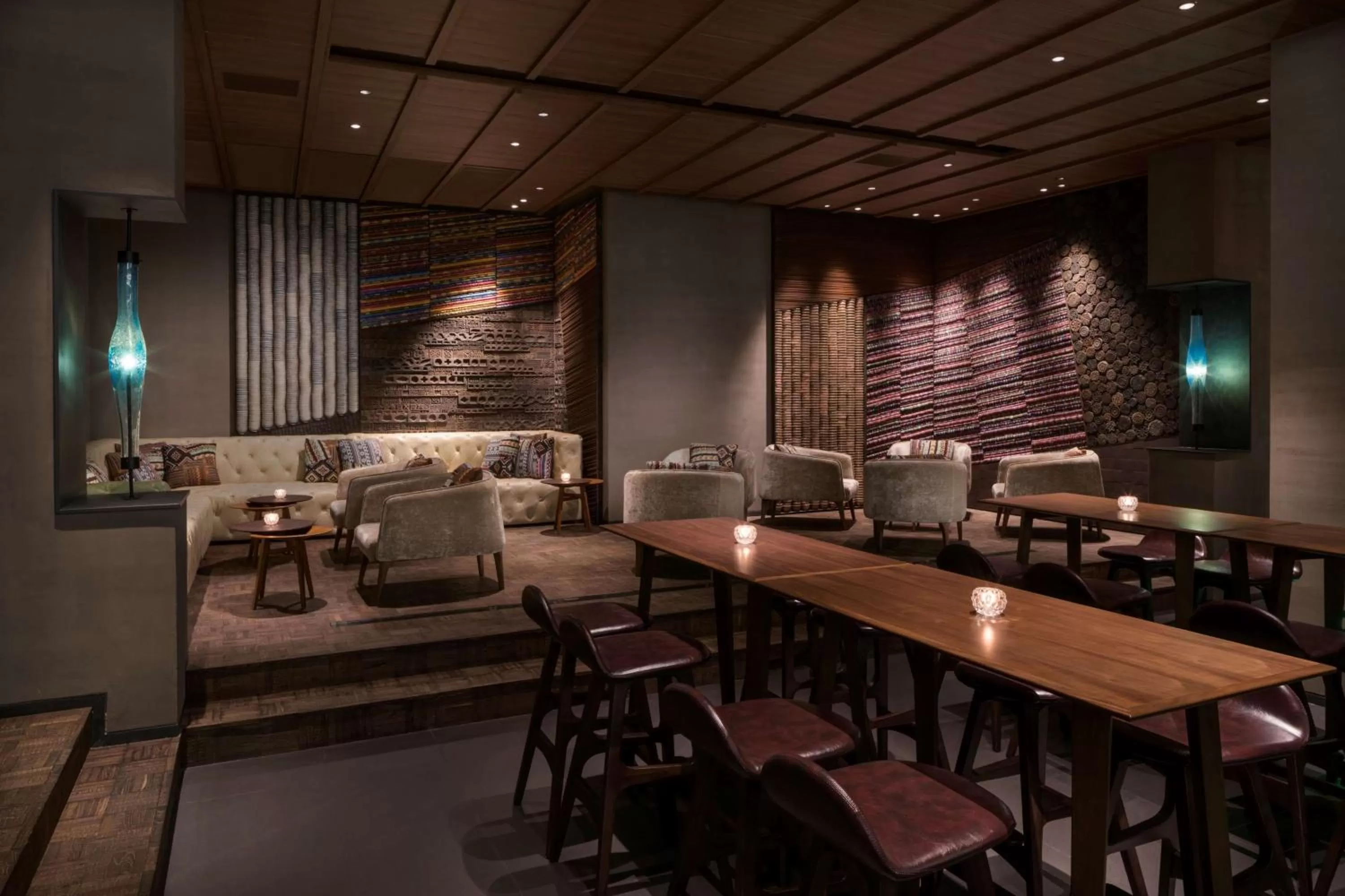 Restaurant/places to eat in Hyatt Regency Qingdao - Stone old beach - Exhibition Center