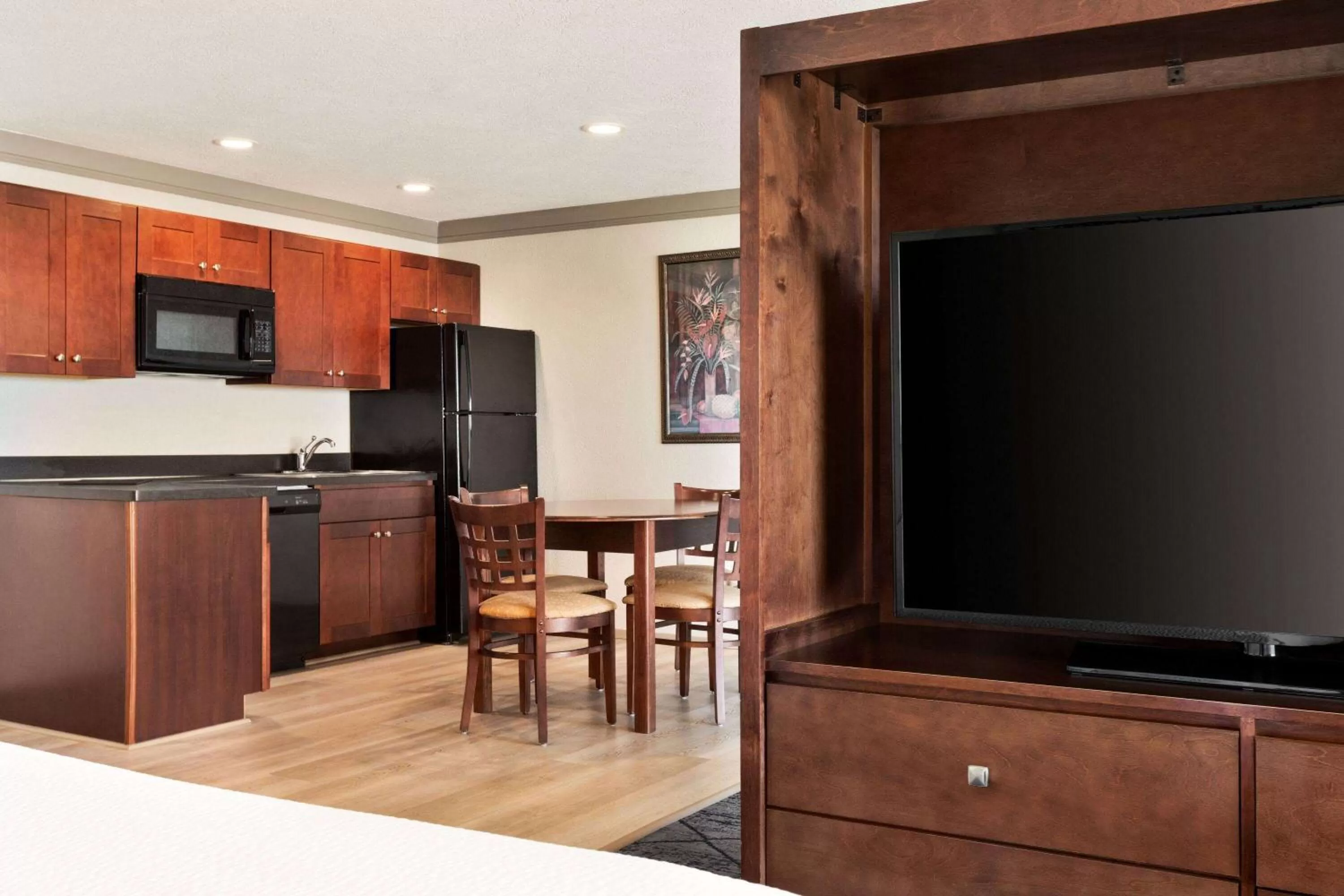 Bed in Days Inn by Wyndham Ocean City Oceanfront