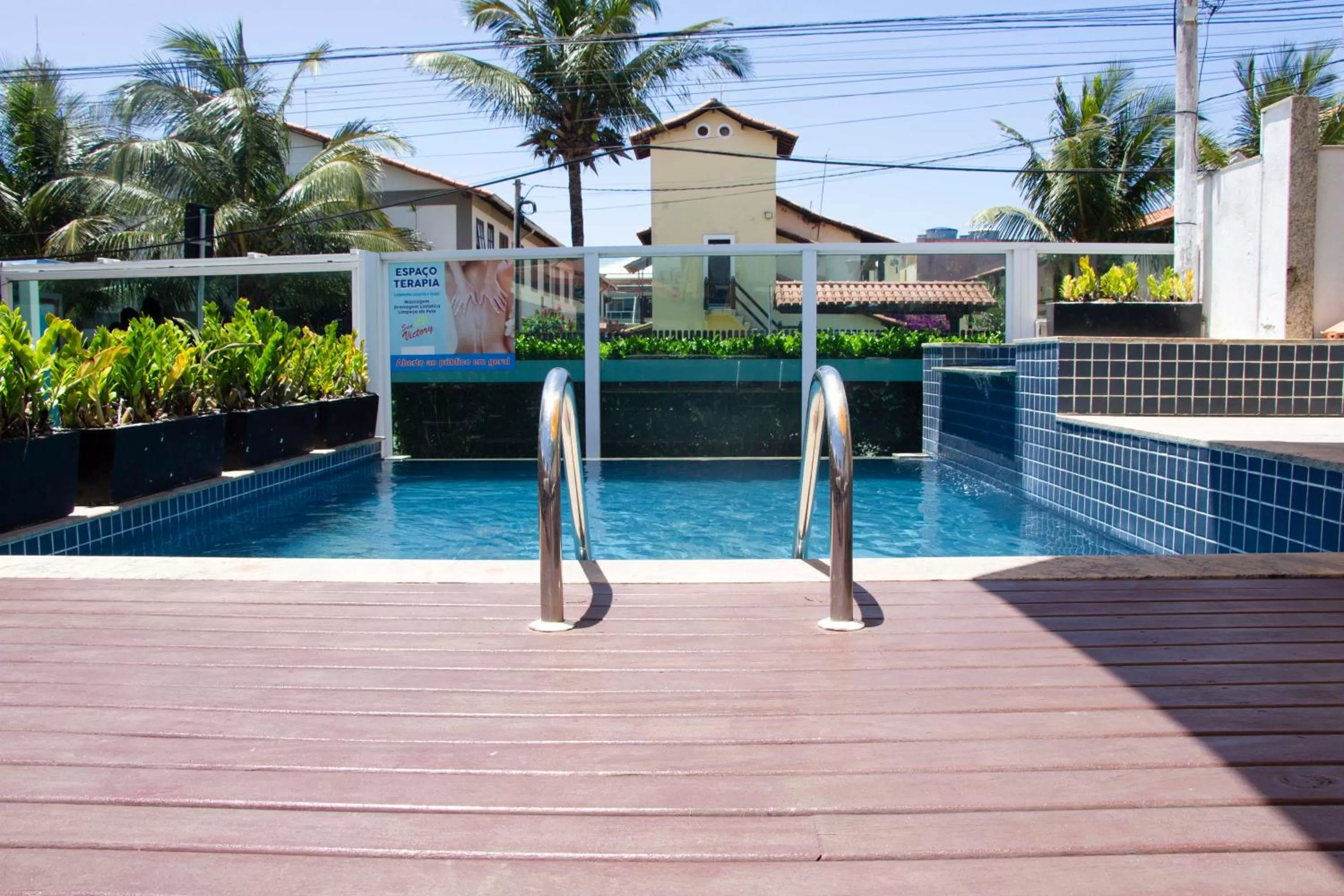 Swimming pool in Pousada SUN Victory