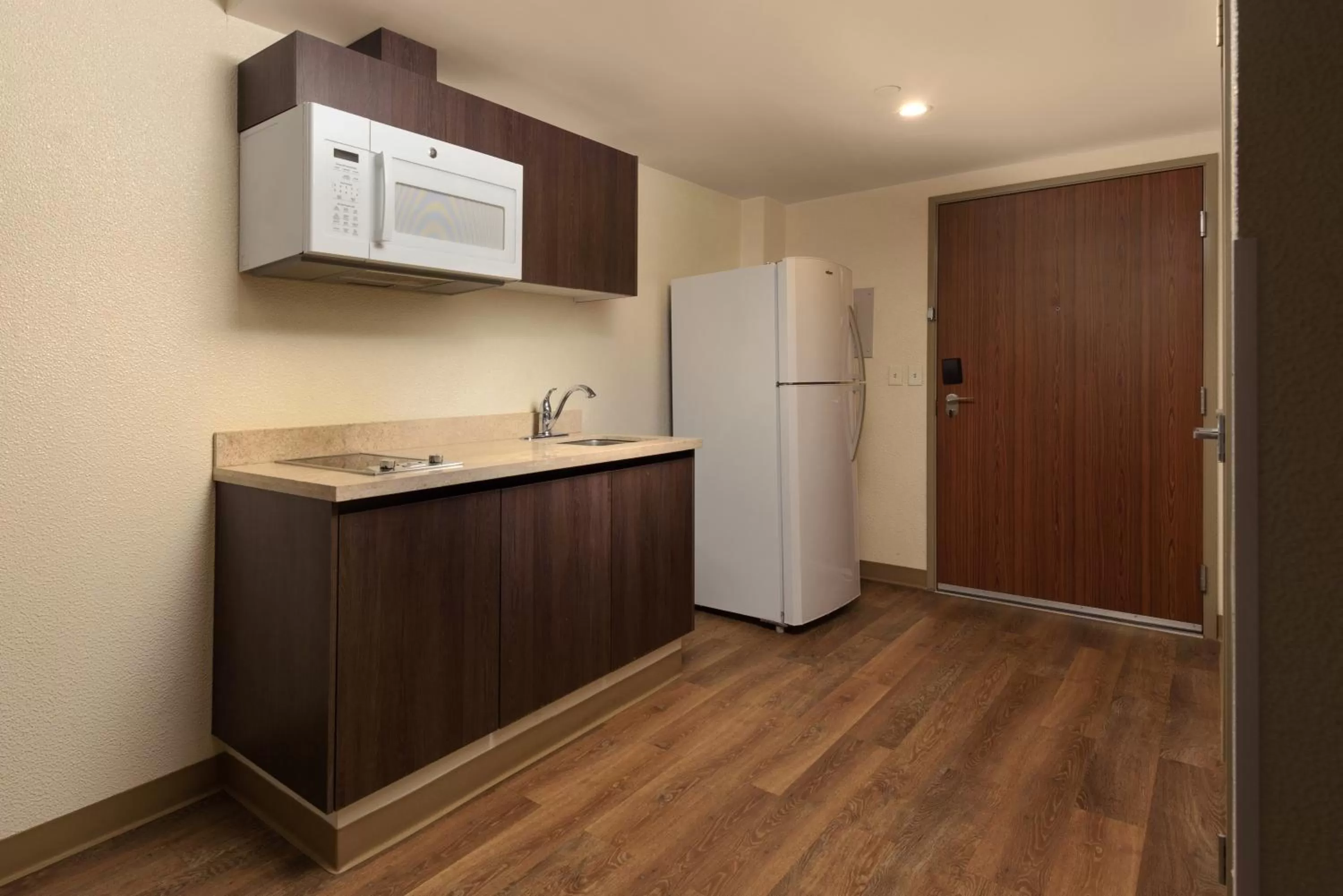 Kitchen or kitchenette in Extended Suites Coatzacoalcos Forum