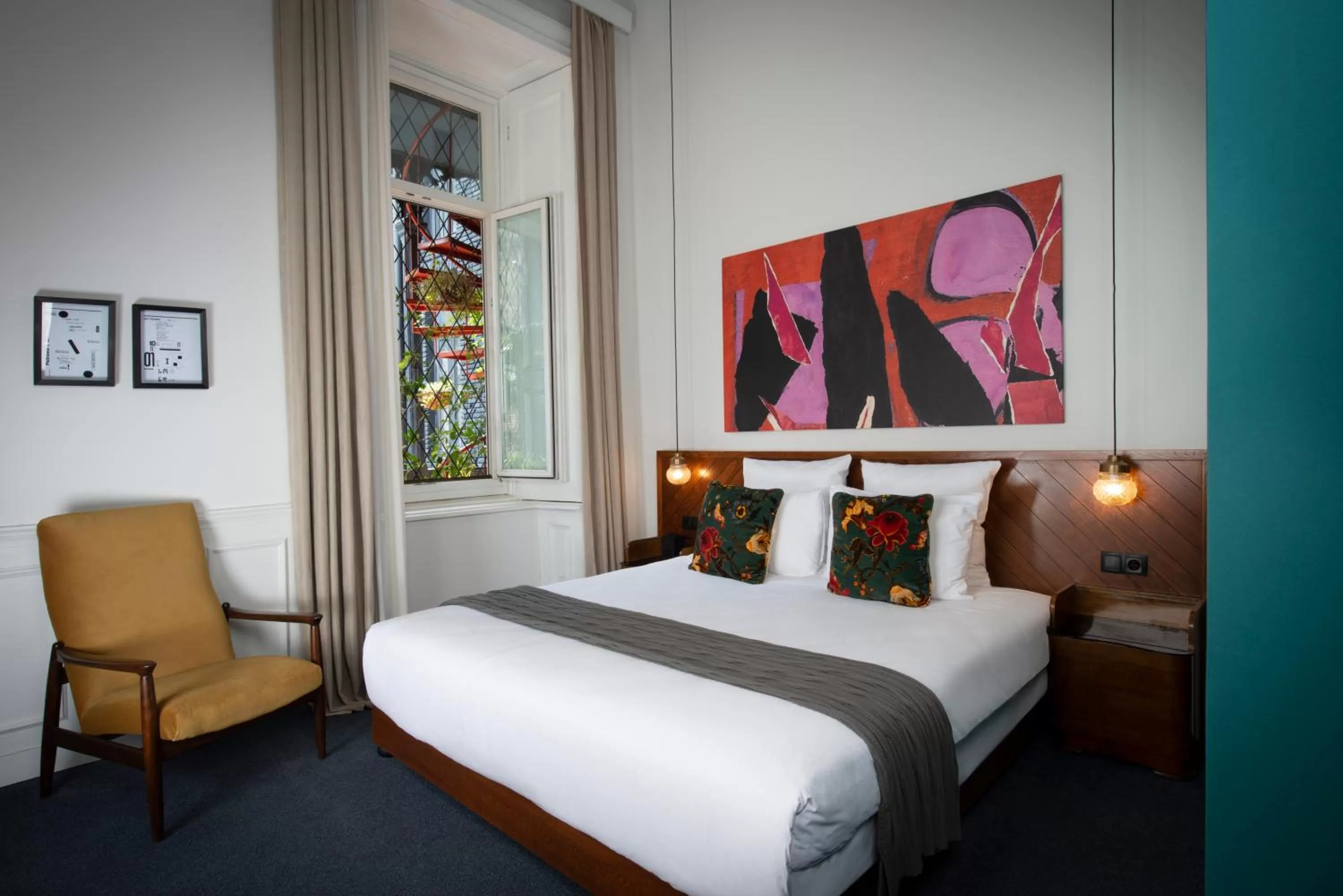 Photo of the whole room, Bed in Communal Hotel Sololaki