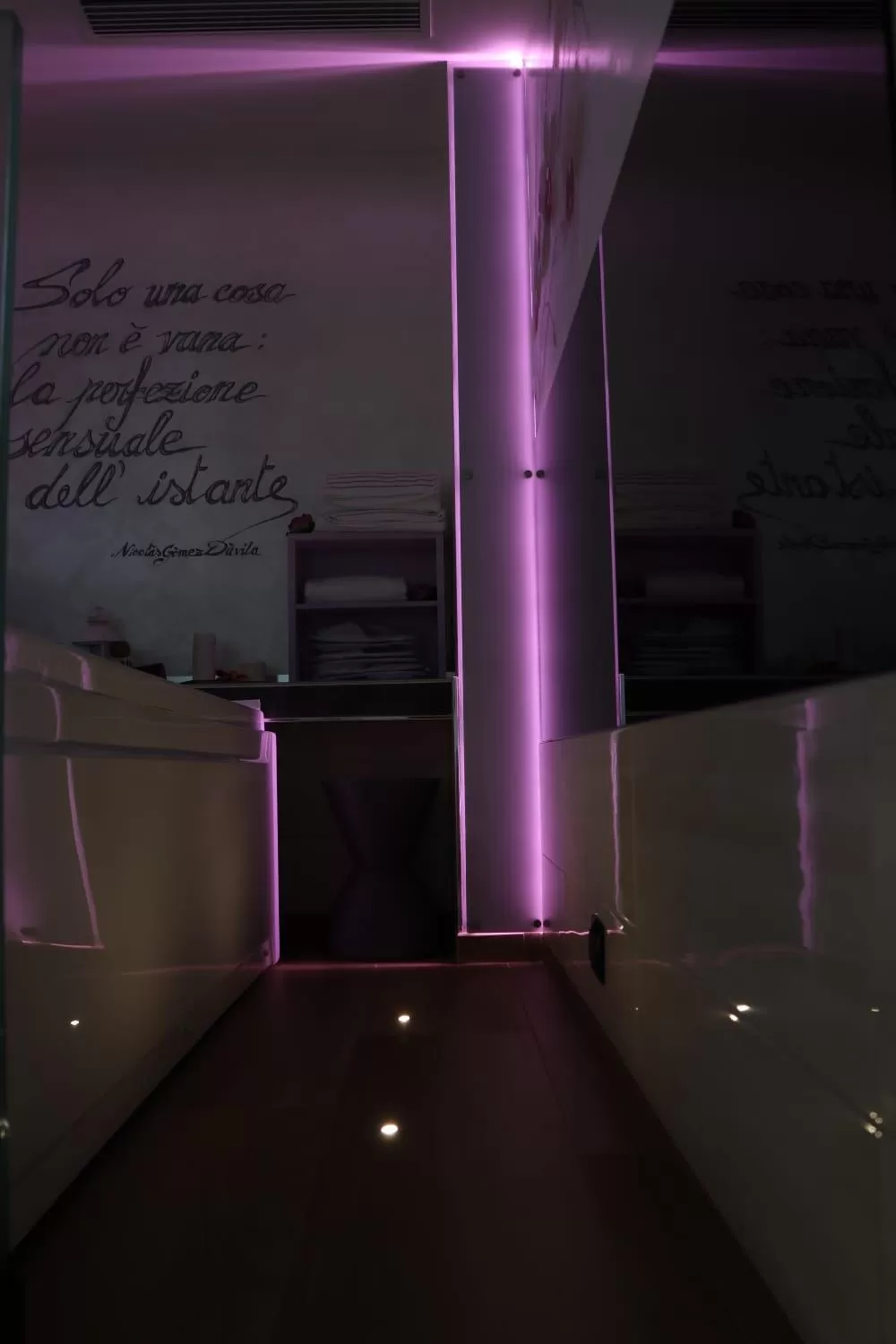 Hot Tub in BellavistaRelax