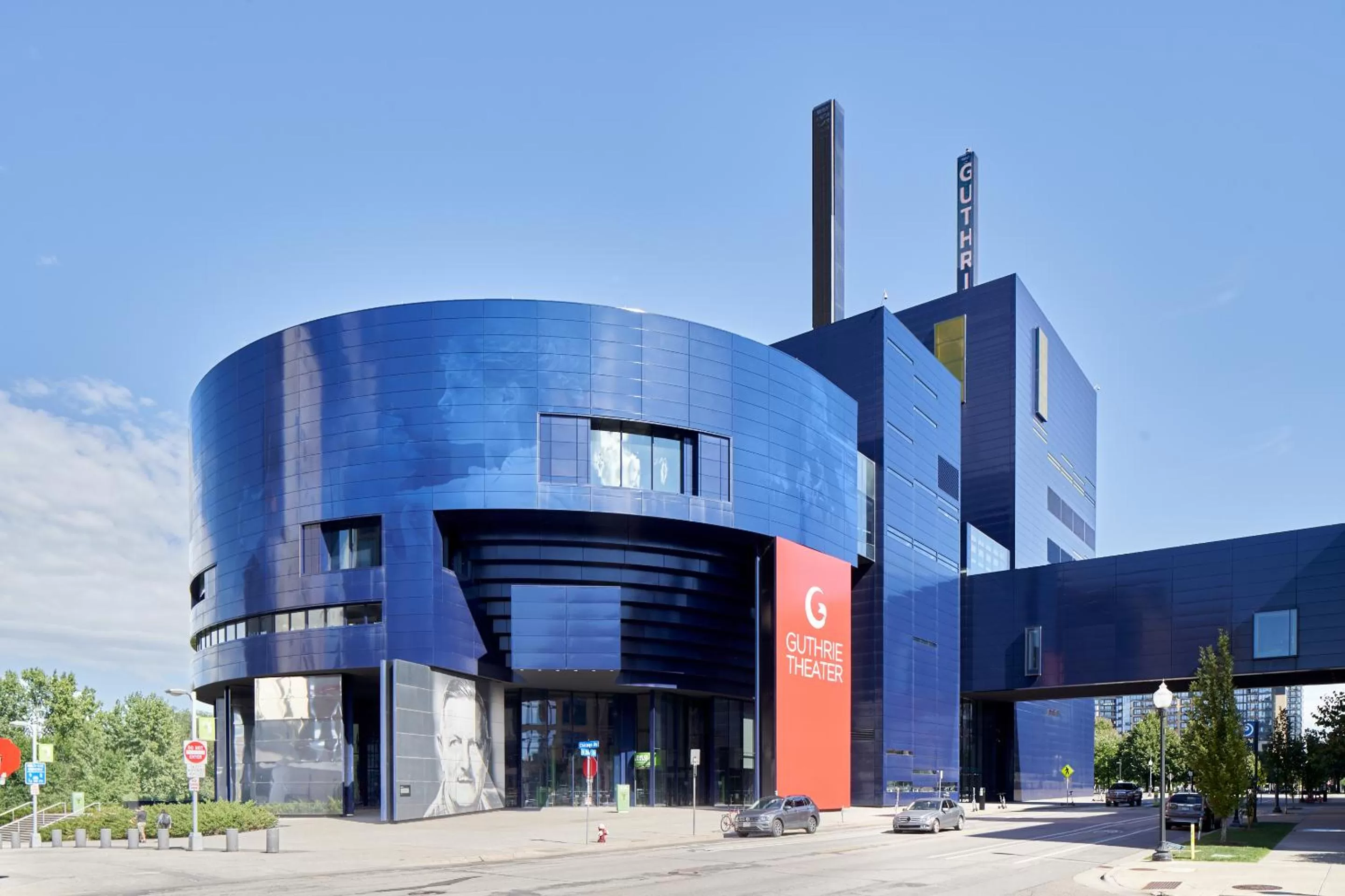 Property Building in Sonder at East End