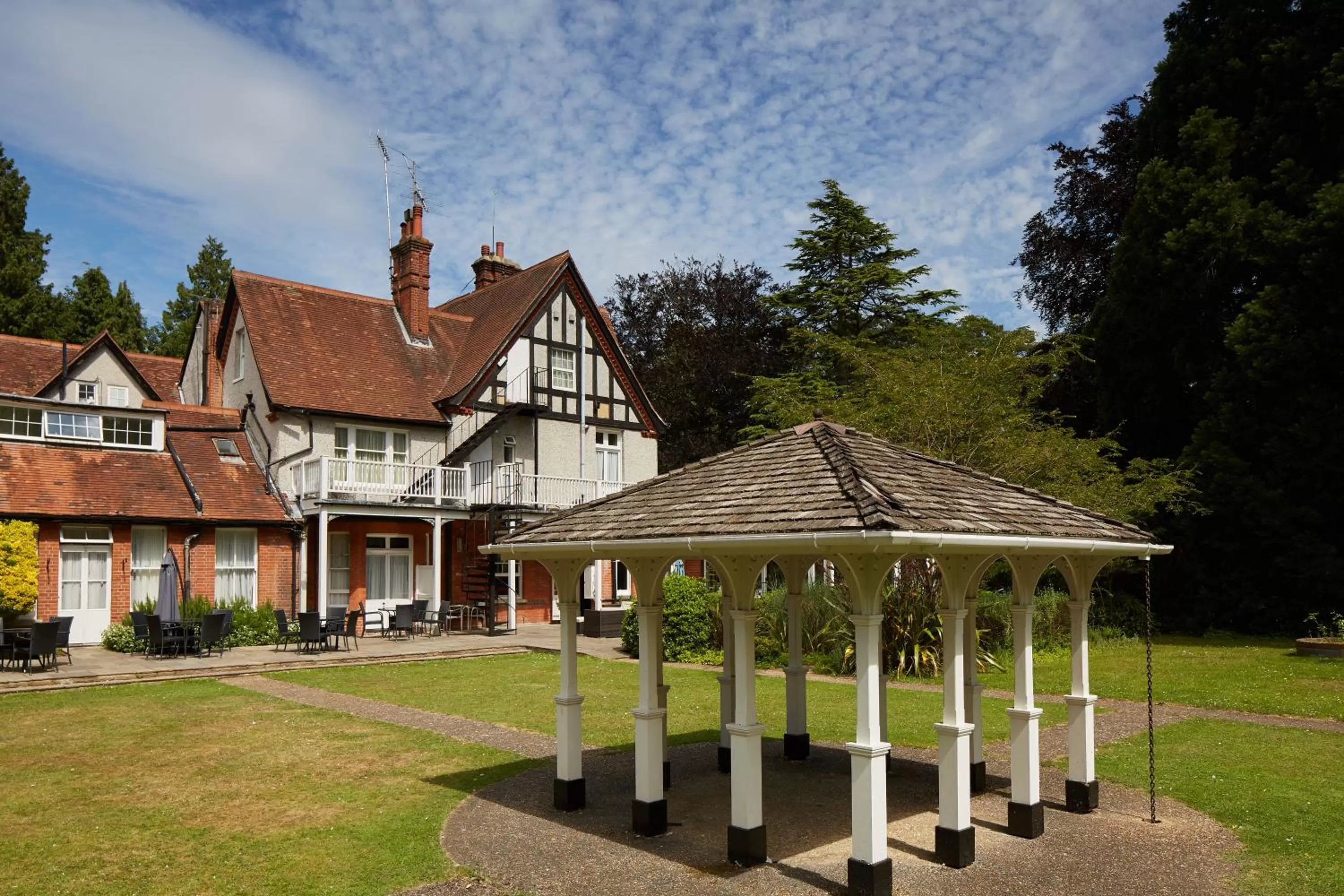 Facade/entrance in Lismoyne Hotel