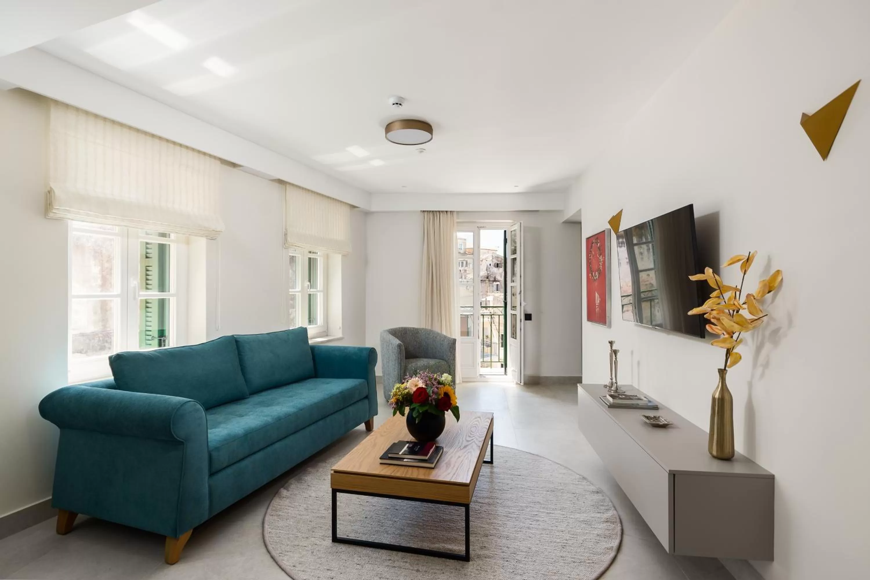 Living room in New York Luxury Suites