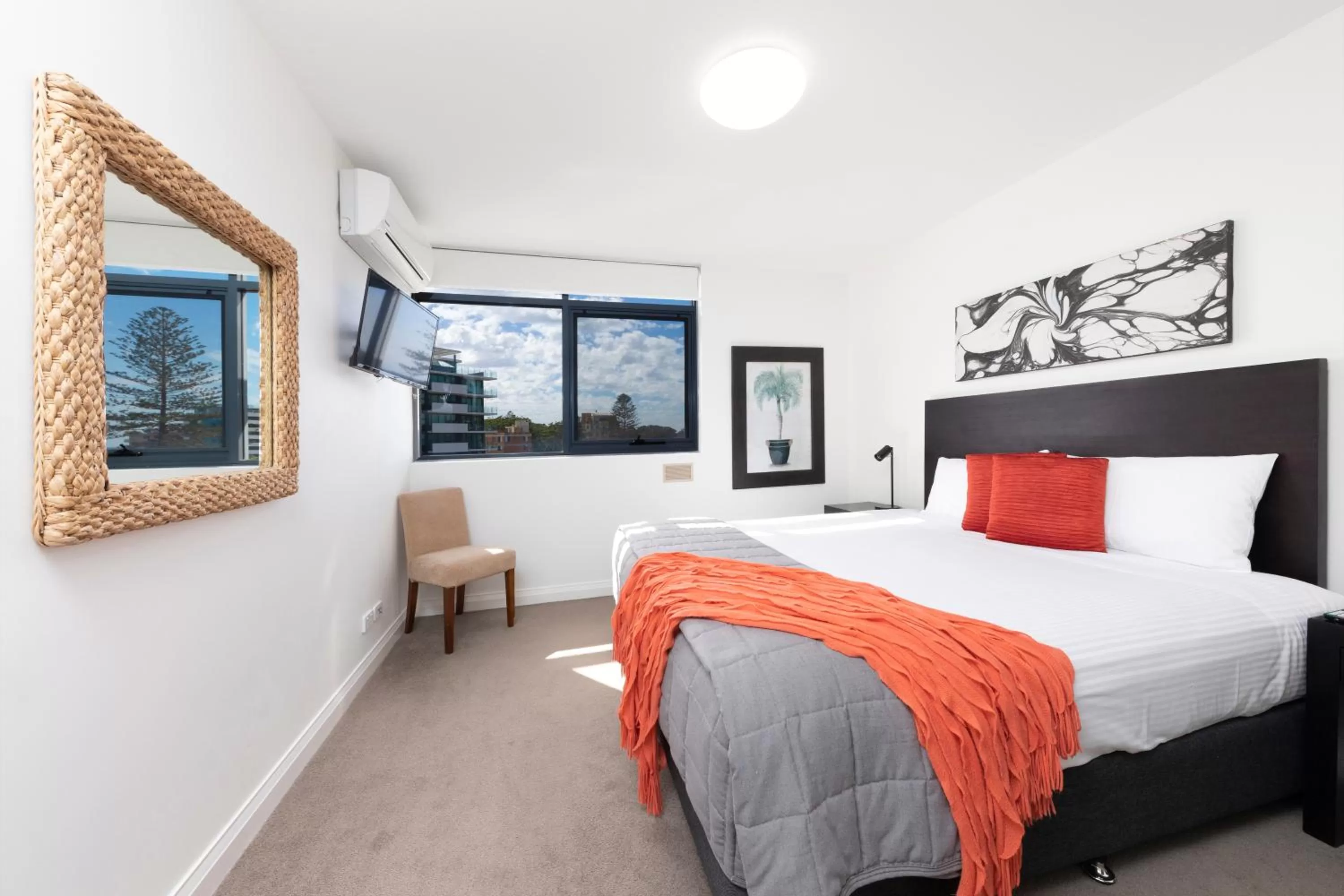 Bed in Sevan Apartments Forster