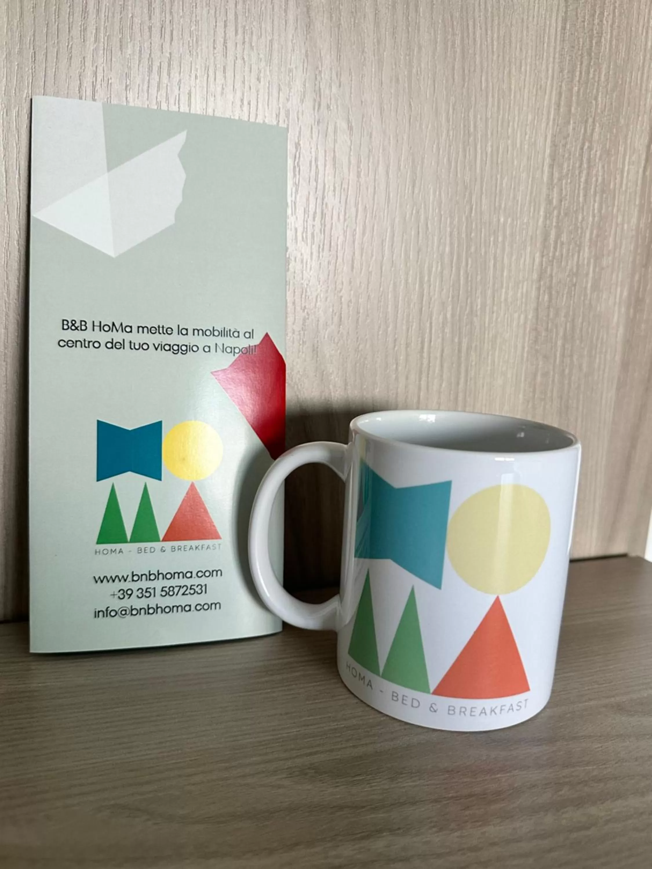 Text overlay in BeB Homa