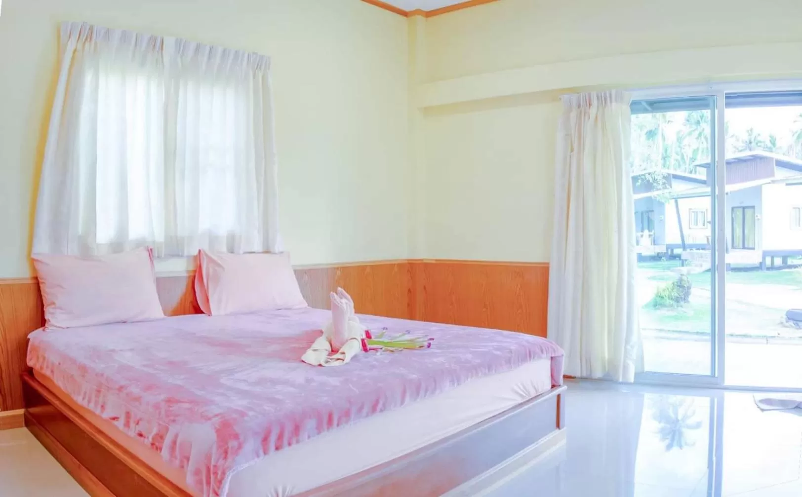 Bedroom, Bed in Koh Kood Far East Resort