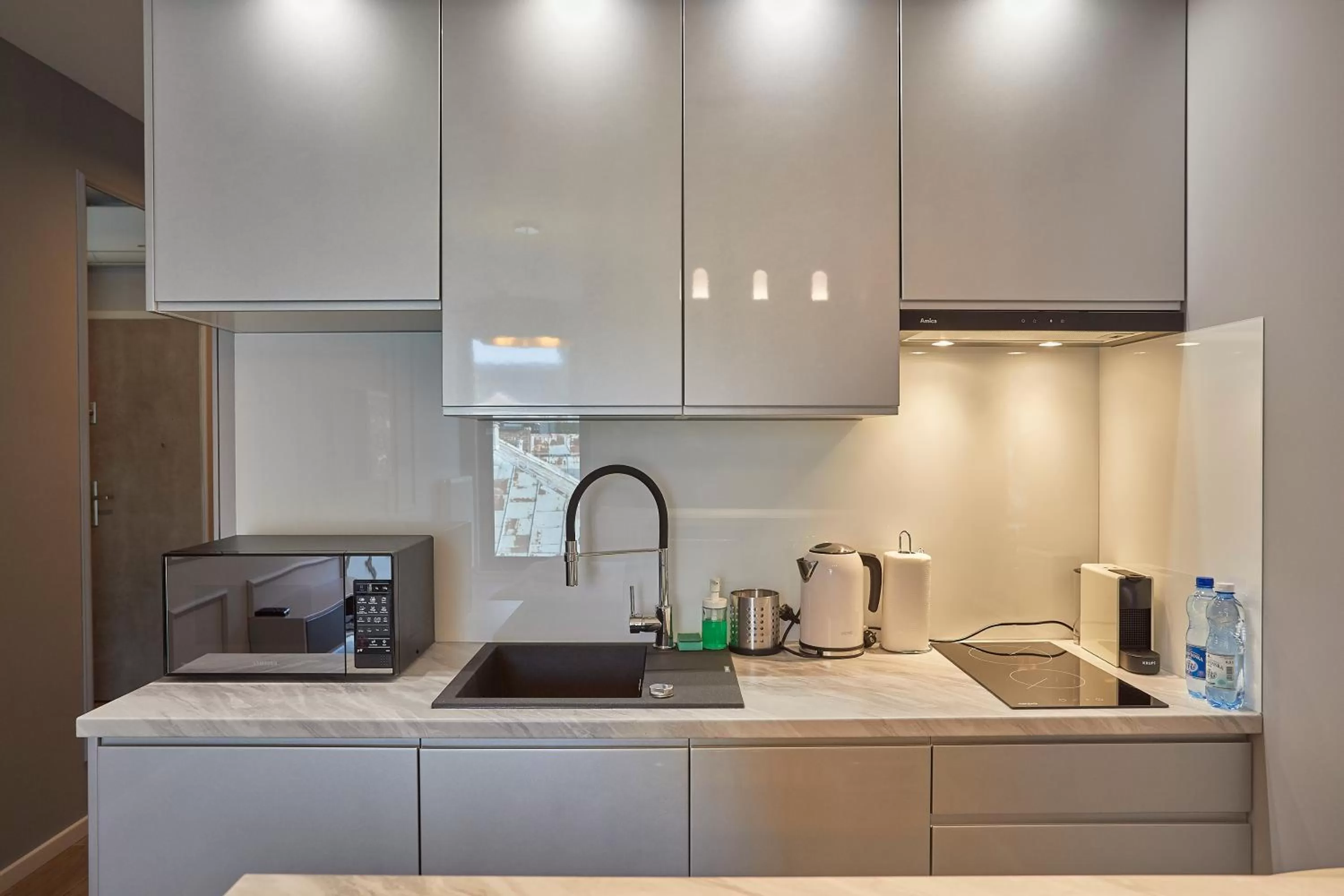 Coffee/tea facilities in RAJSKA 3 by PI Apartments