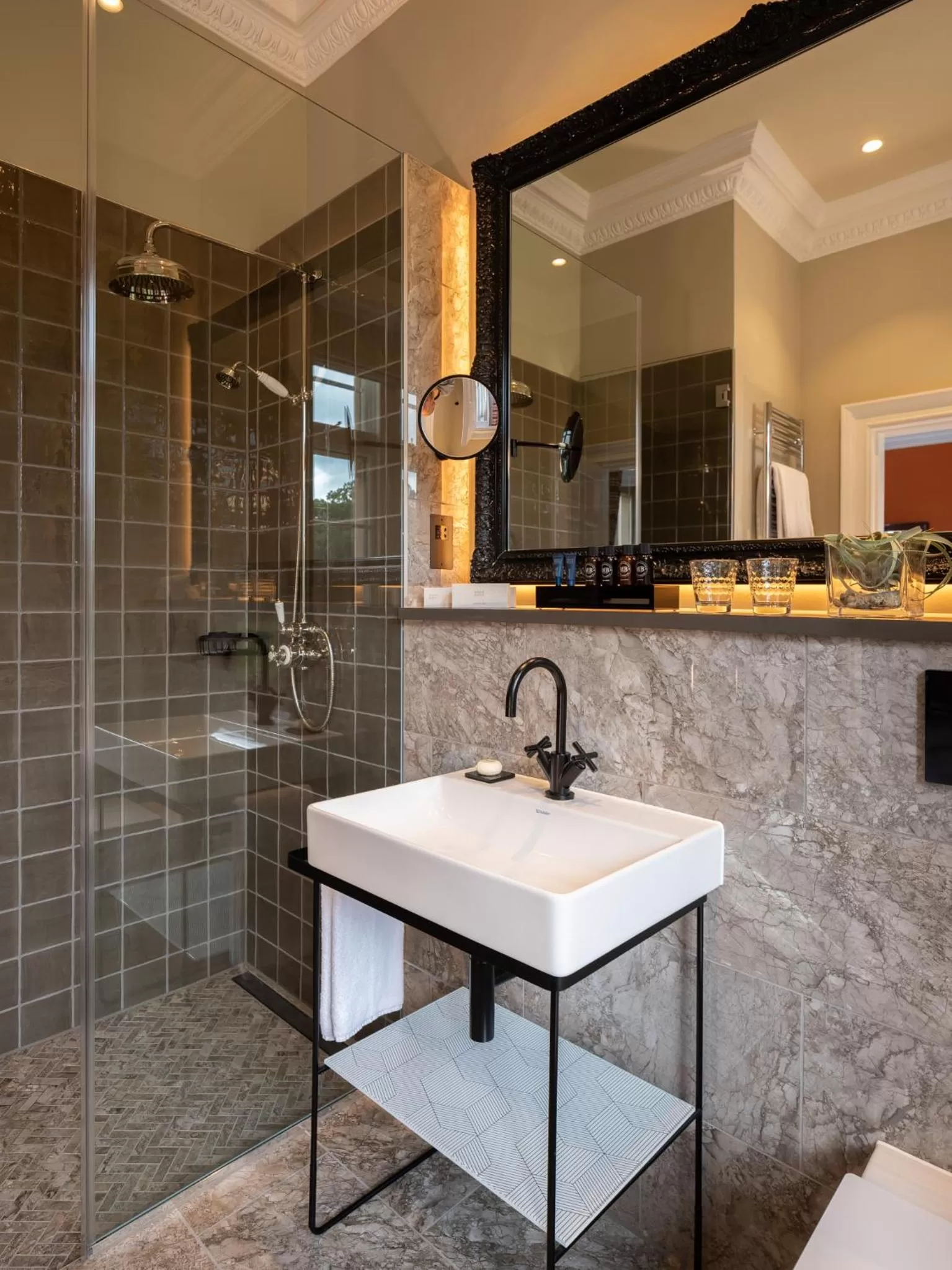 Shower in SCHLOSS Roxburghe, part of Destination by Hyatt