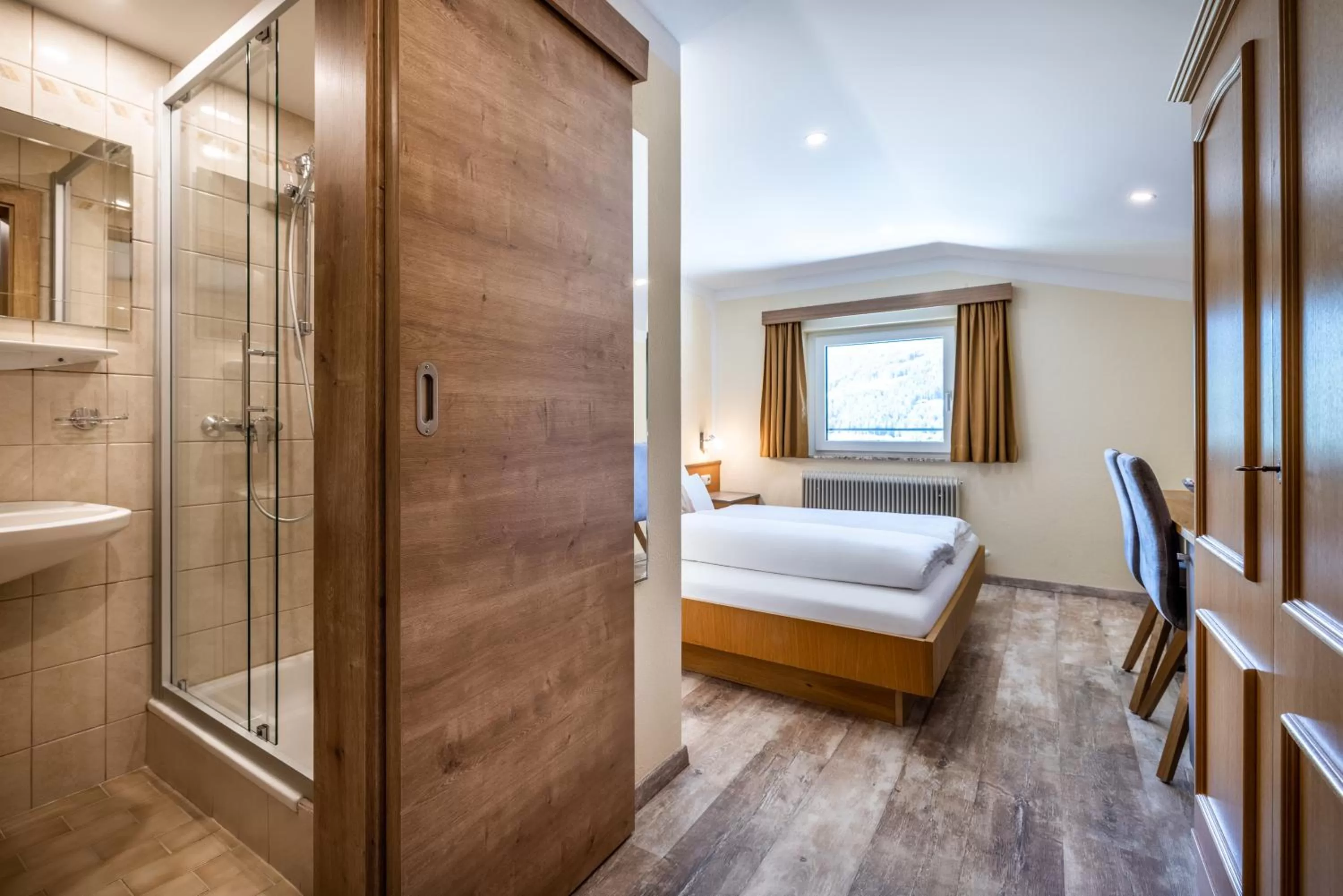 Bathroom, Bed in Der Burgblick-Adults Only