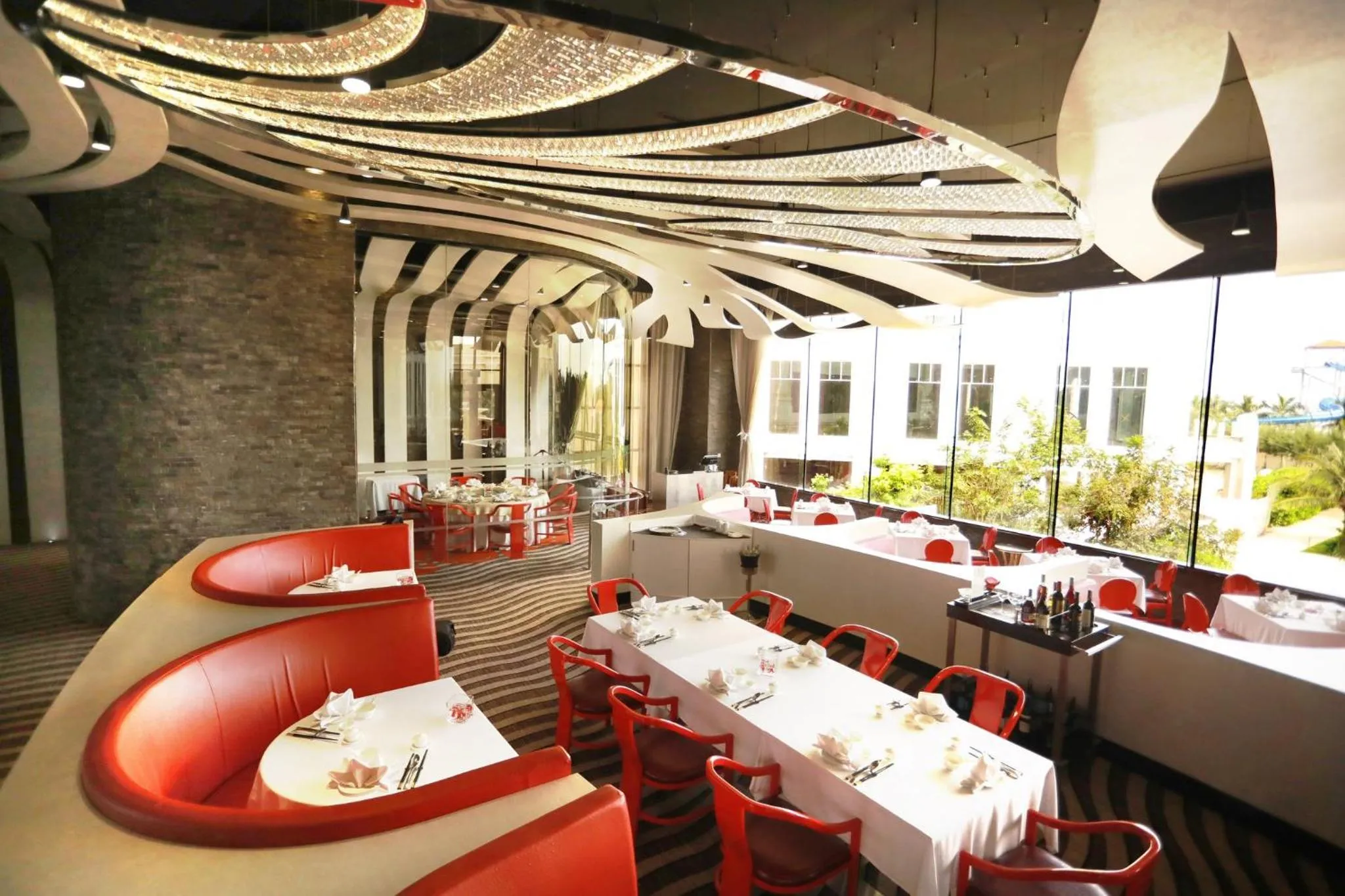 Restaurant/places to eat in InterContinental Grand Ho Tram