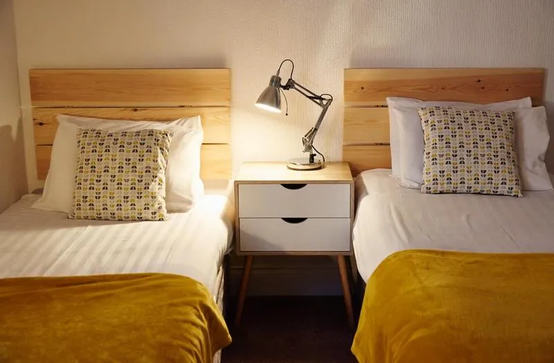 Bedroom in Kenilworth Hotel