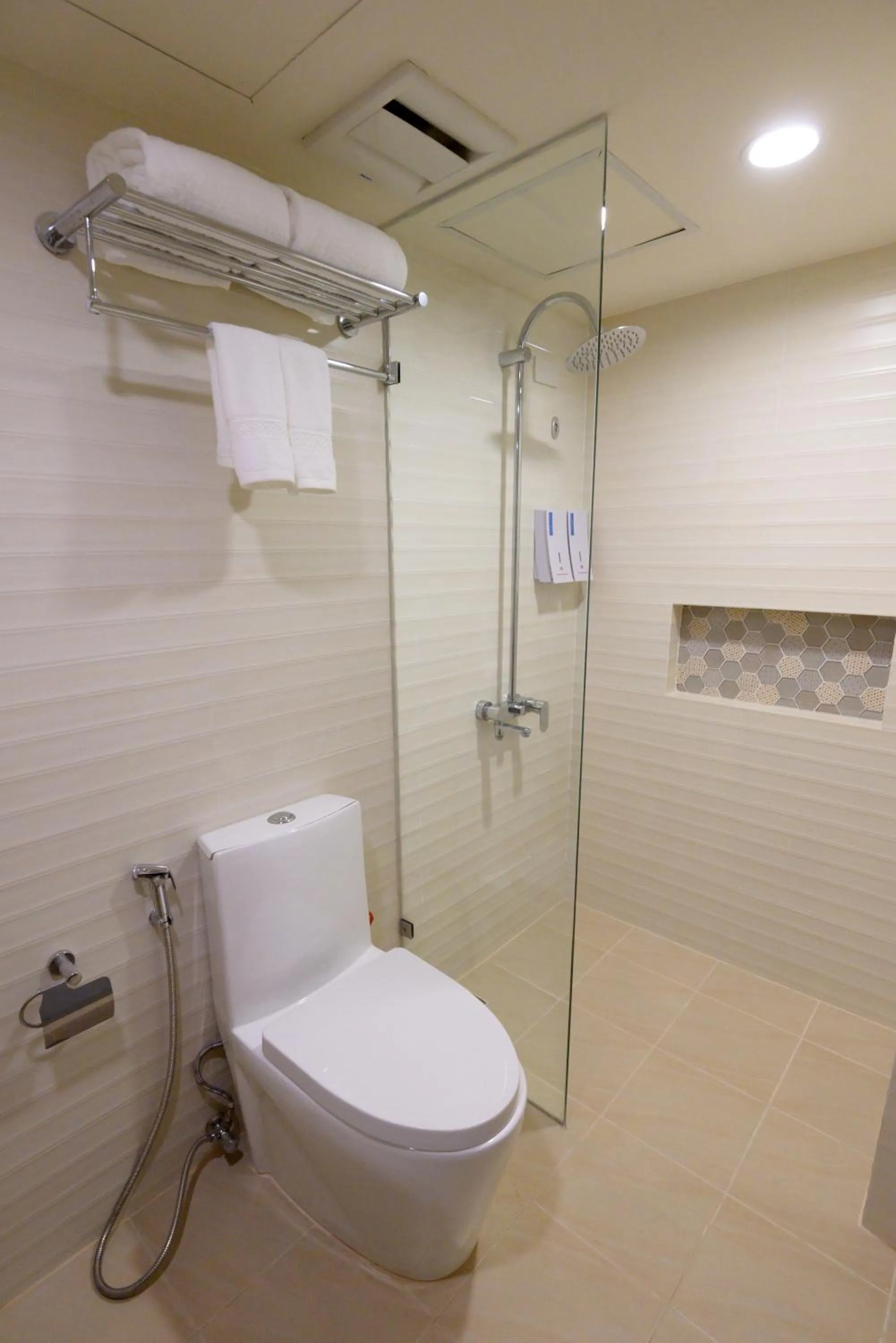 SureStay Plus by Best Western Cebu City