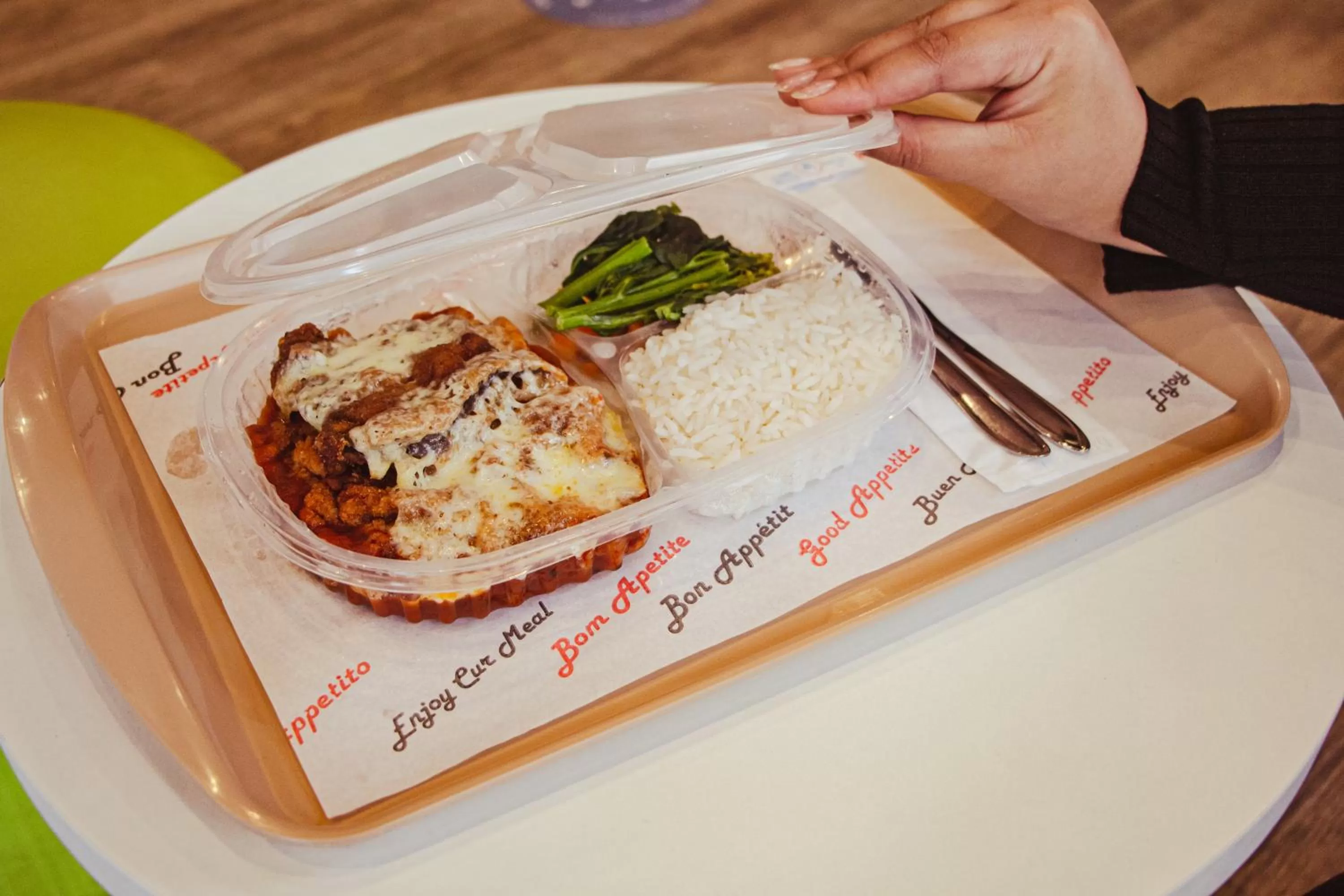 Food and drinks in ibis budget Curitiba Aeroporto