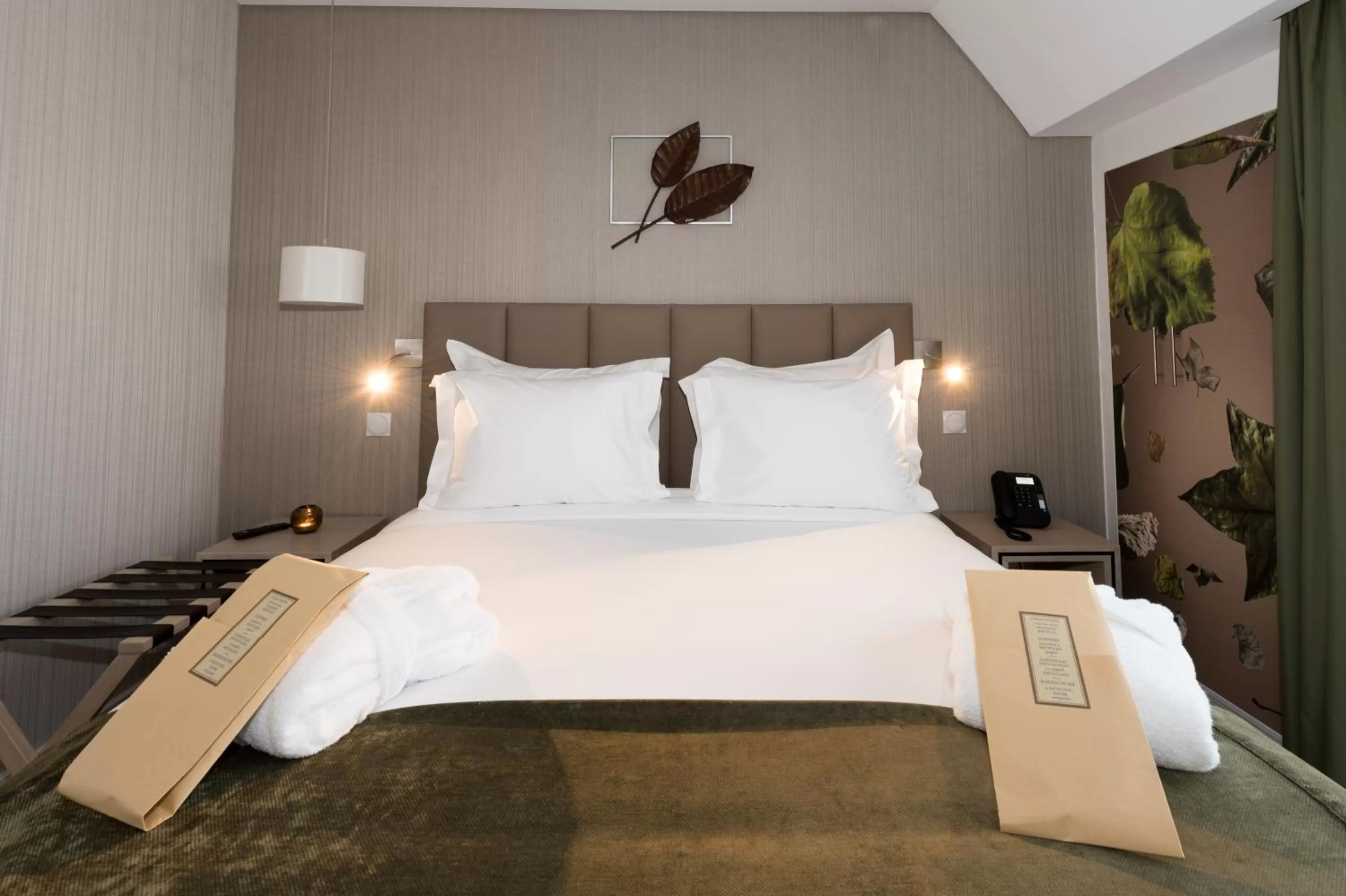 Bedroom, Bed in The Leaf Boutique Hotel Lisbon - Adults Only