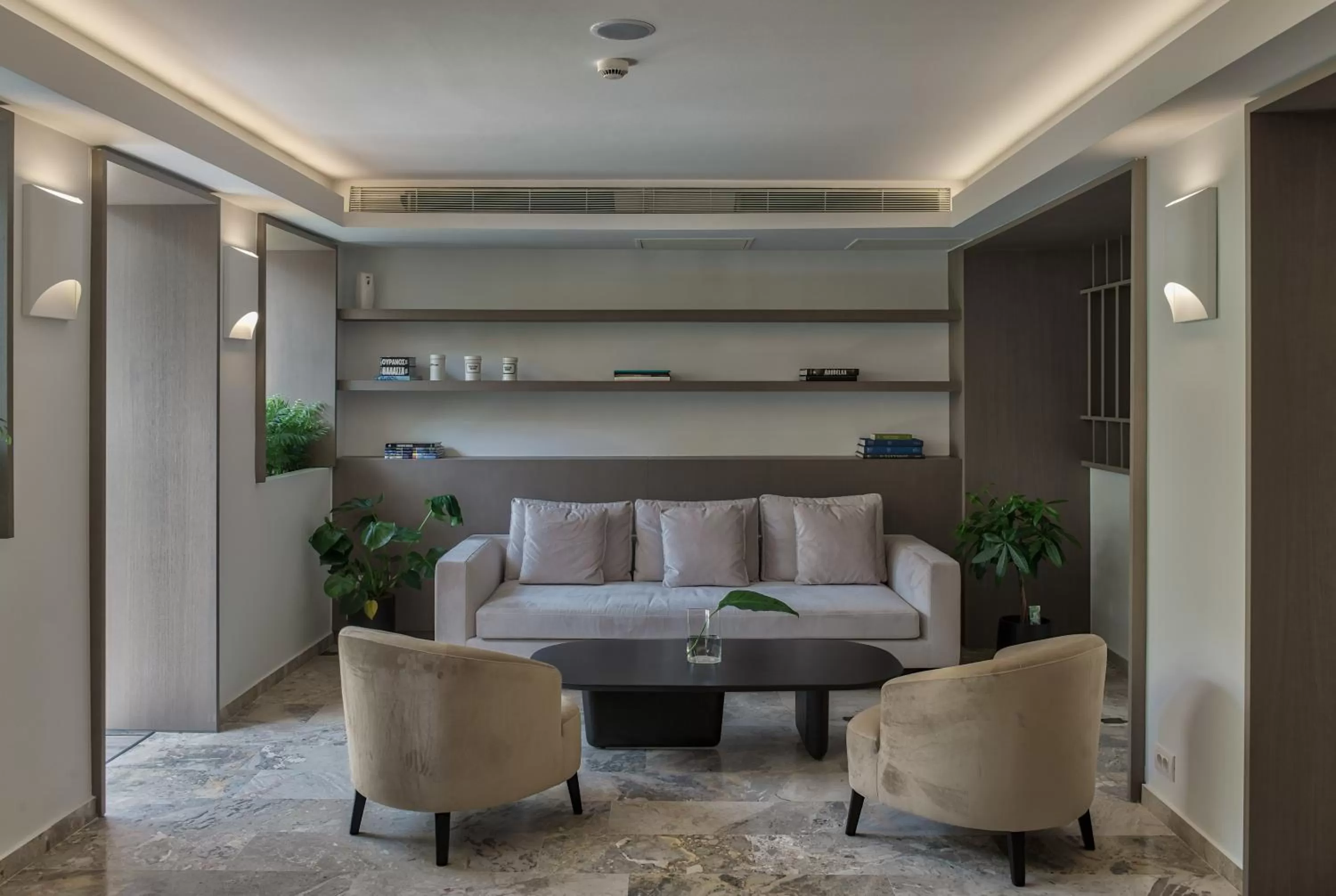 Lounge or bar in Bitzaro Boutique Hotel